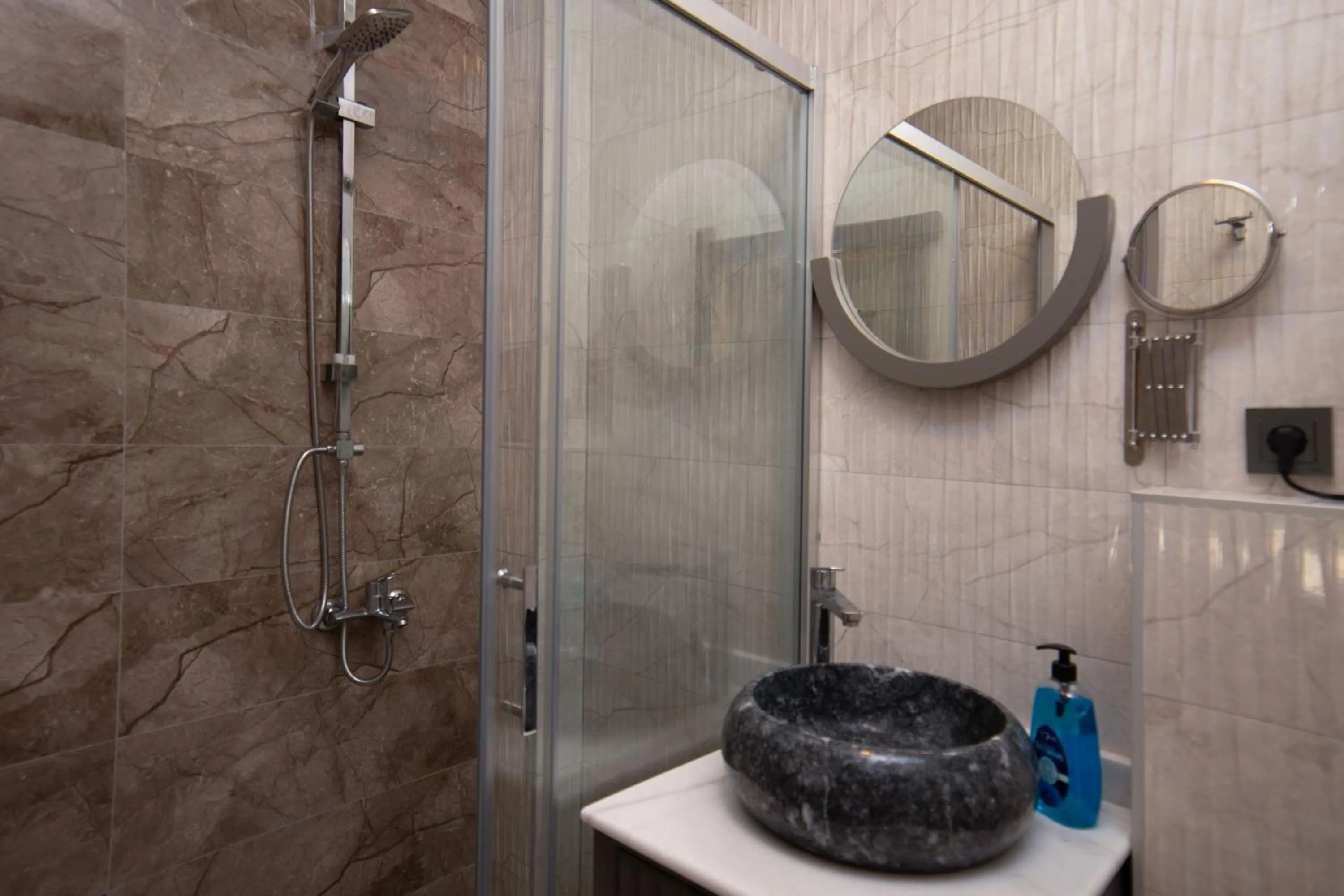 Shower in MUKHA ORMANLI