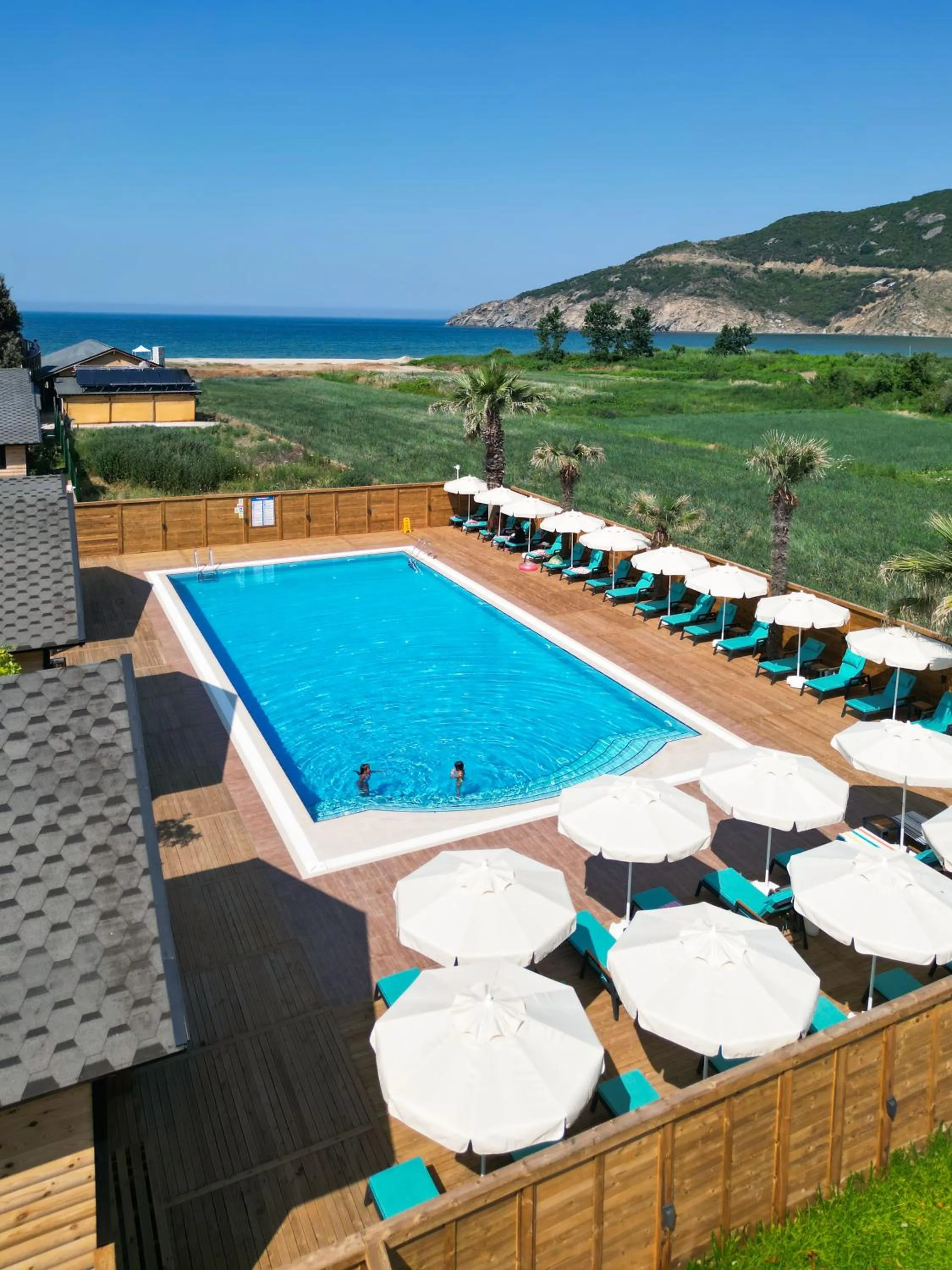 Day in MUKHA ORMANLI