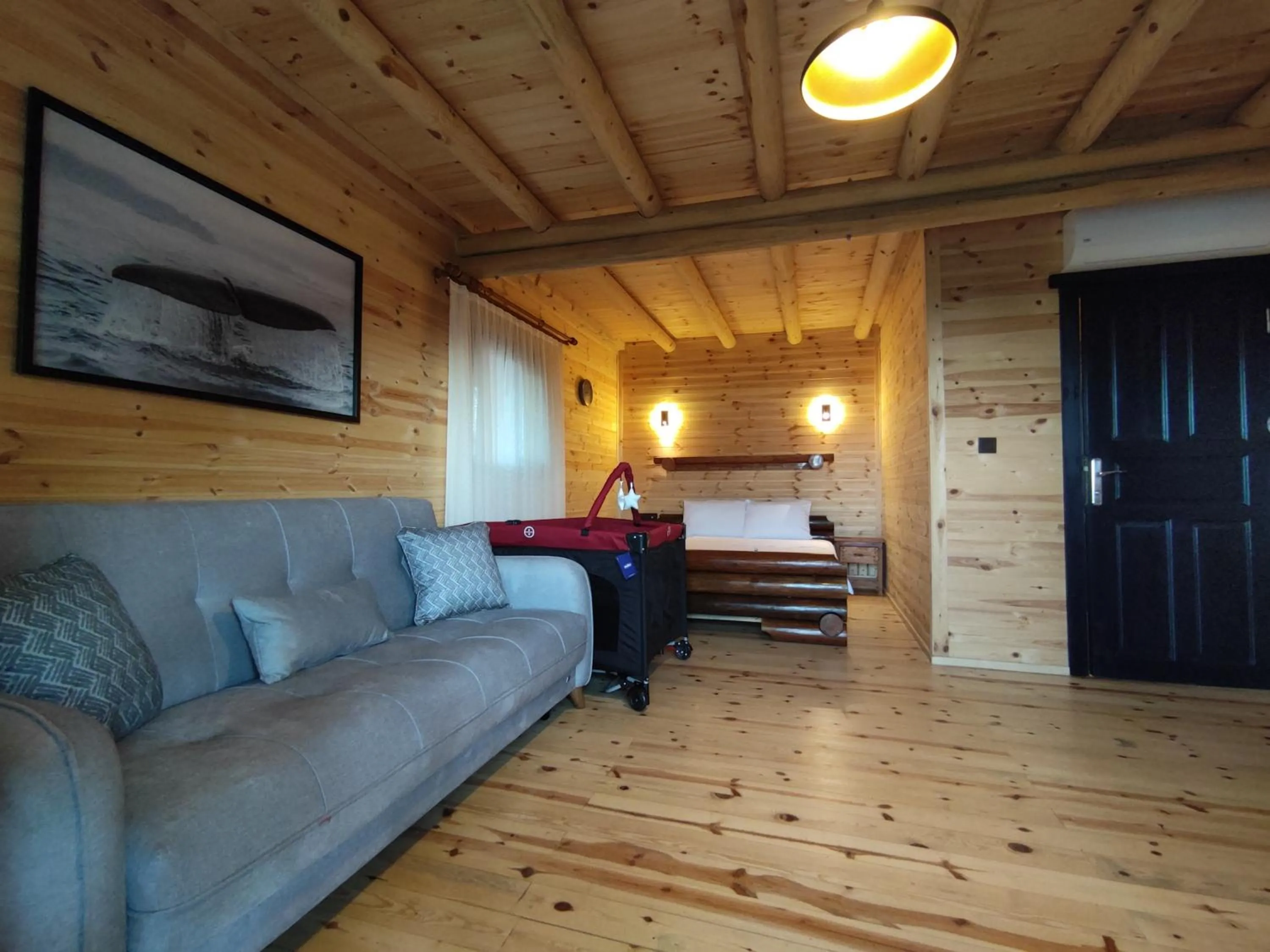 Bed in MUKHA ORMANLI