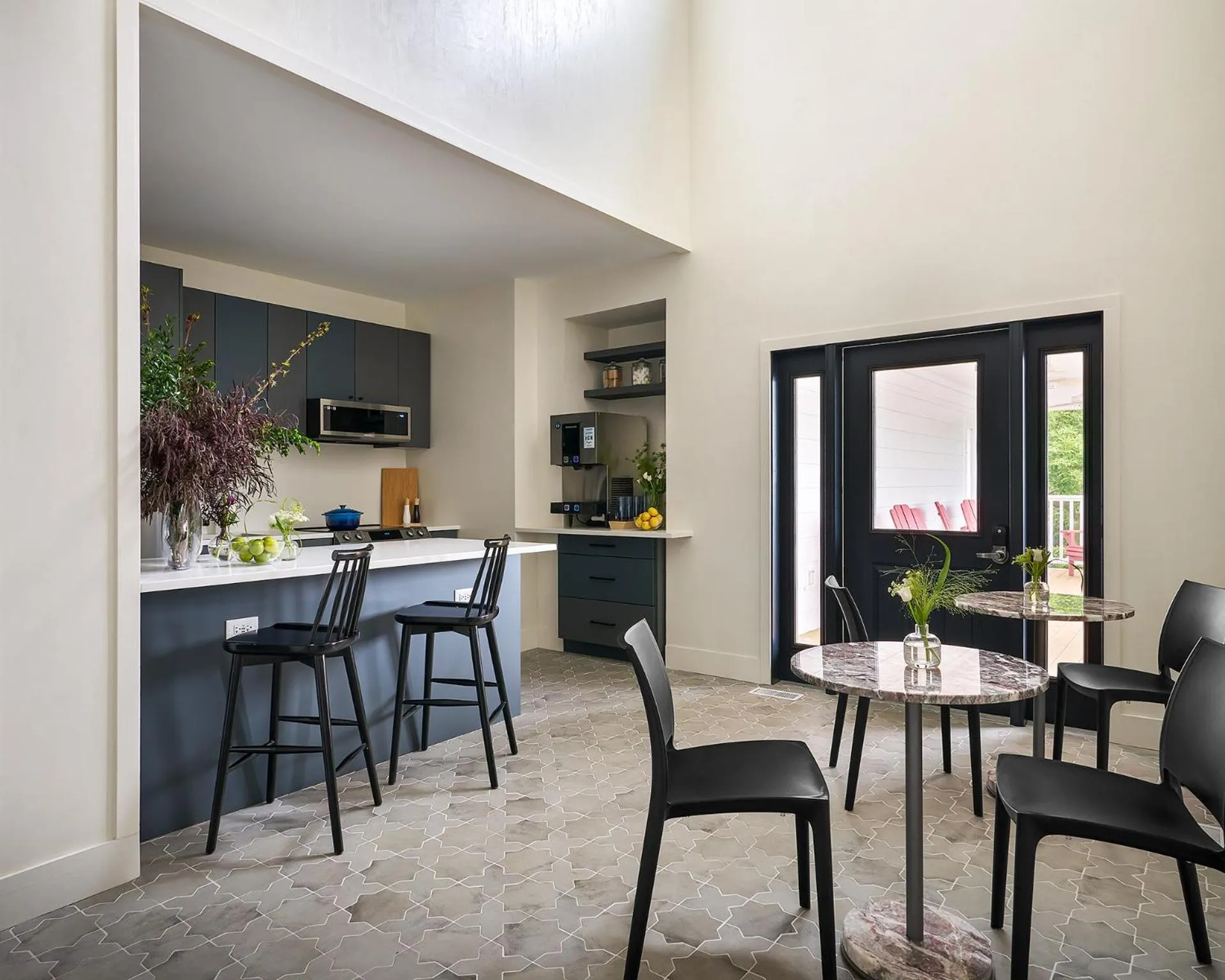 Kitchen or kitchenette in The Neighborhood Hotel New Buffalo