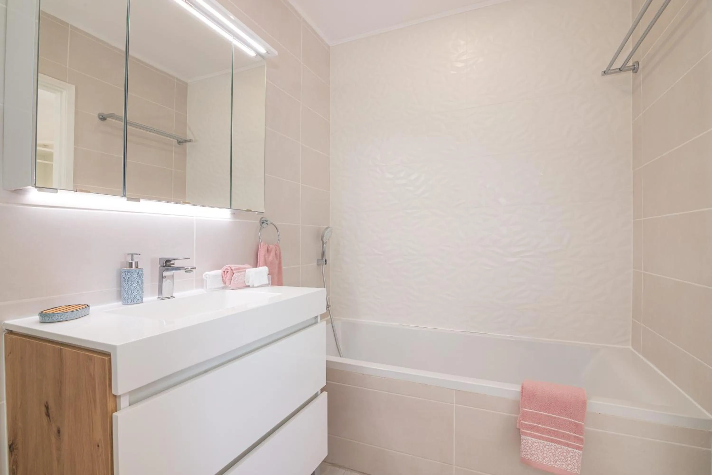 Bathroom in Cruzeiro - Silhueta Citadina