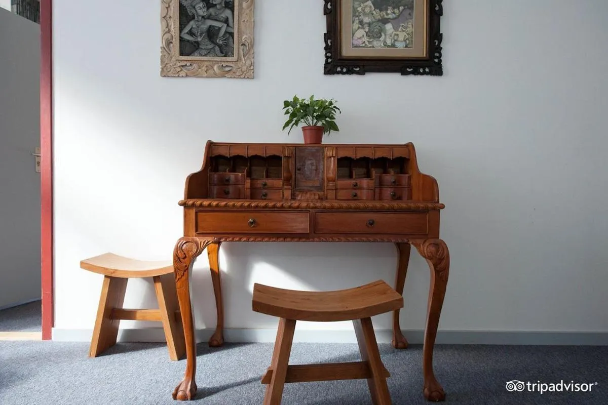 Decorative detail in Rho Hotel