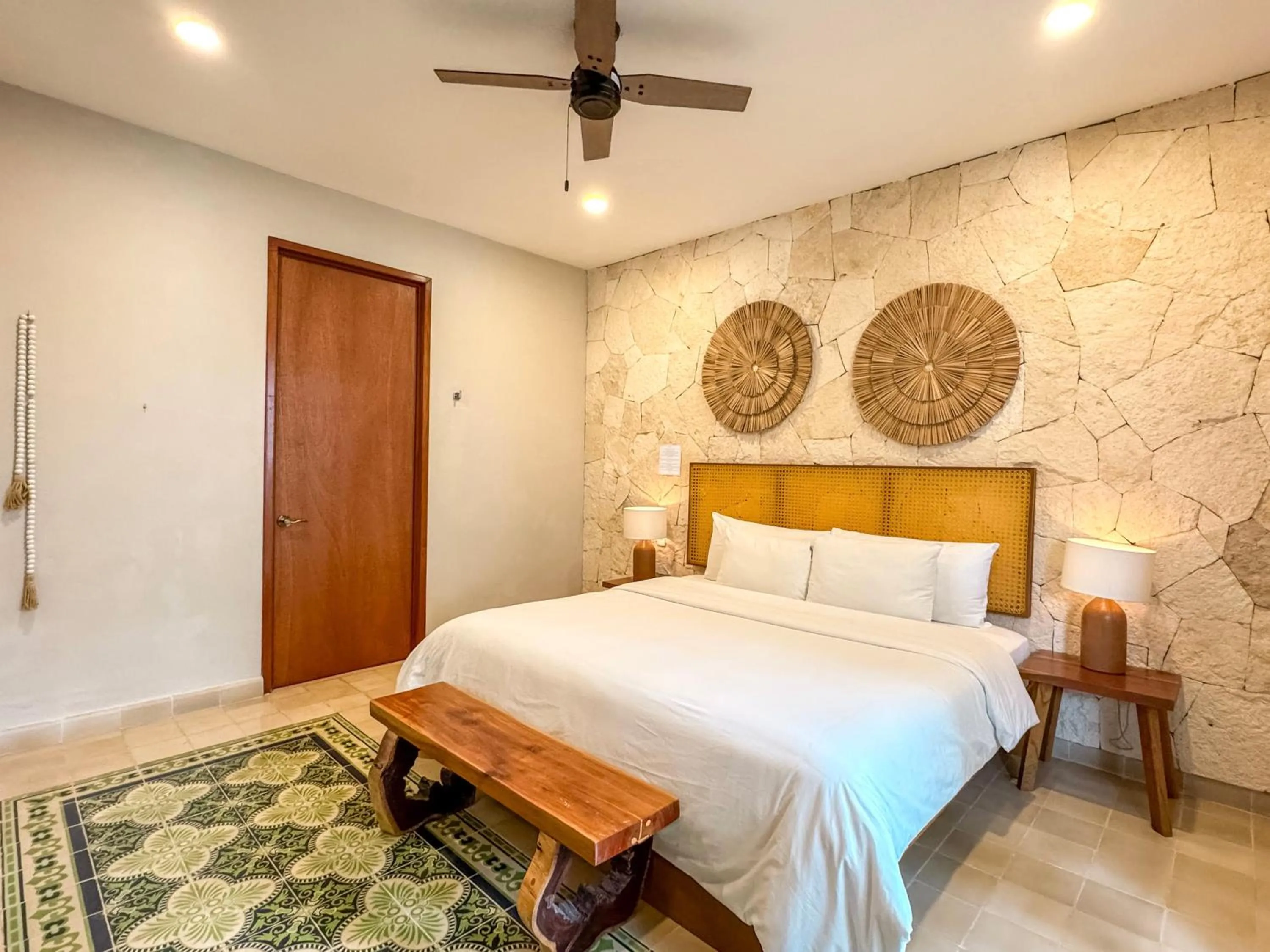 Bedroom, Bed in Frater Yucatán Hotel