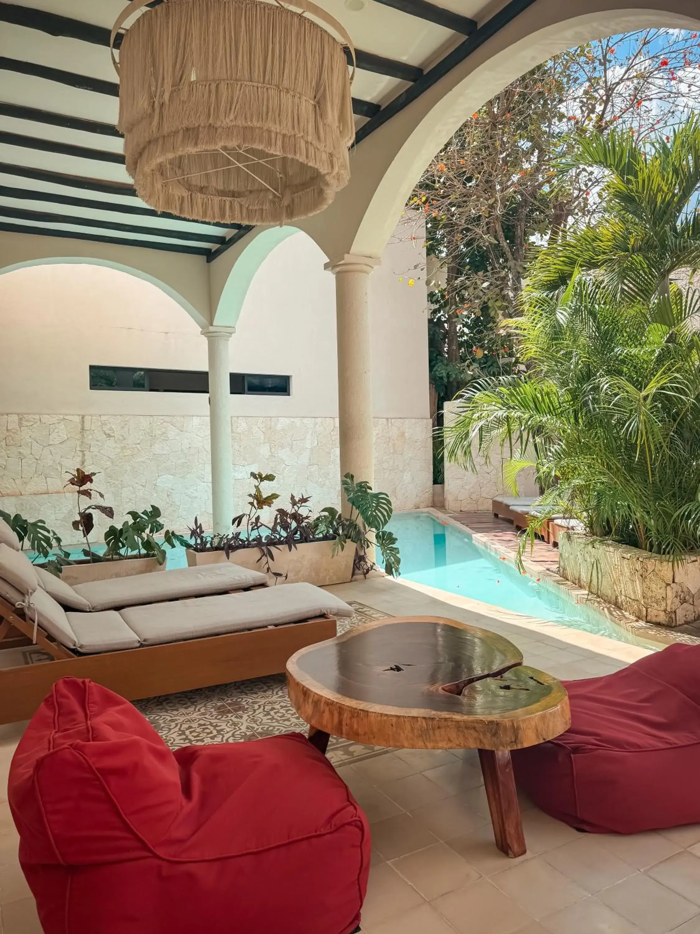 Swimming pool in Frater Yucatán Hotel Swimming pool in Frater Yucatán Hotel