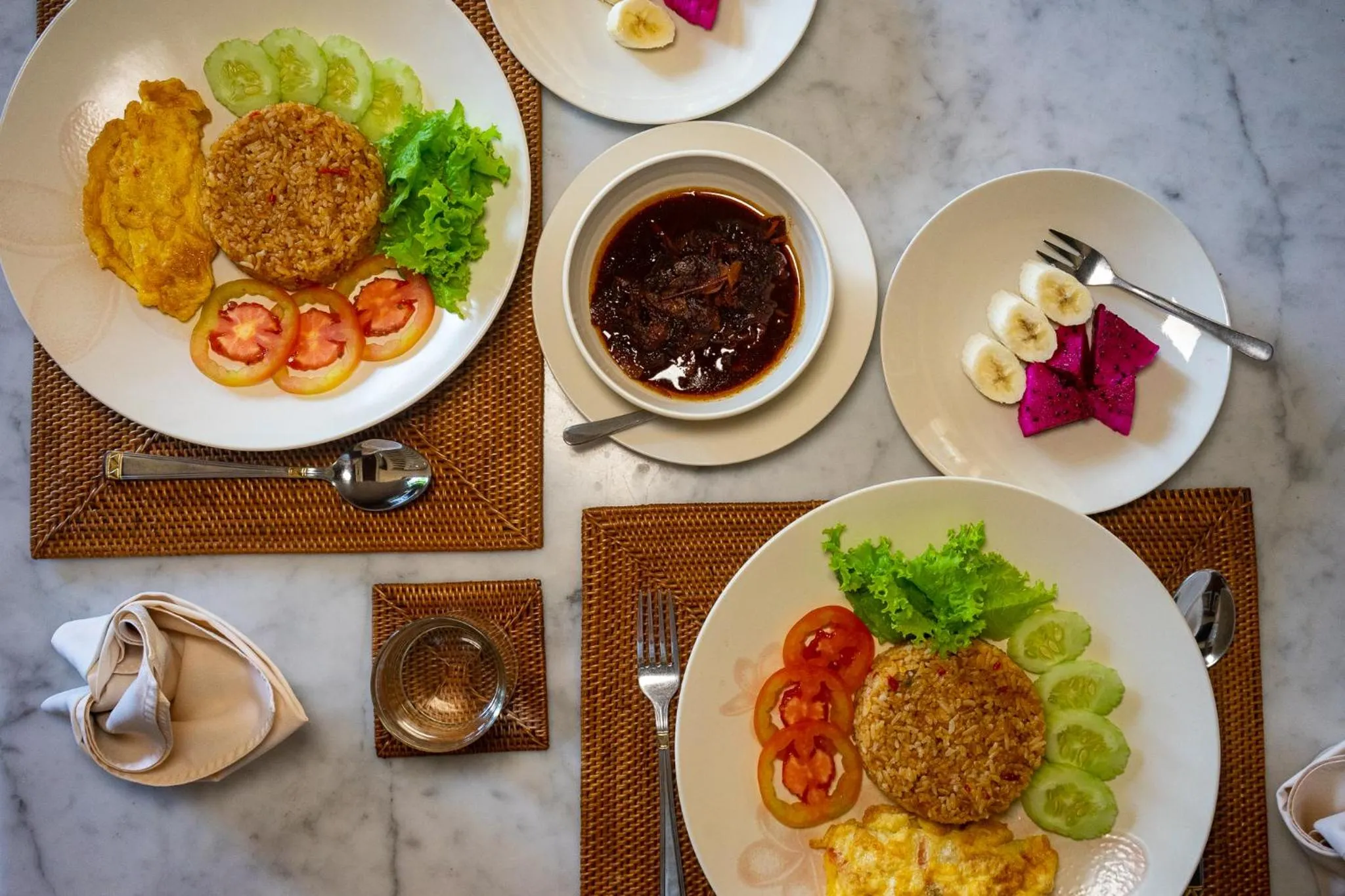 Breakfast in RUNA House Of Design