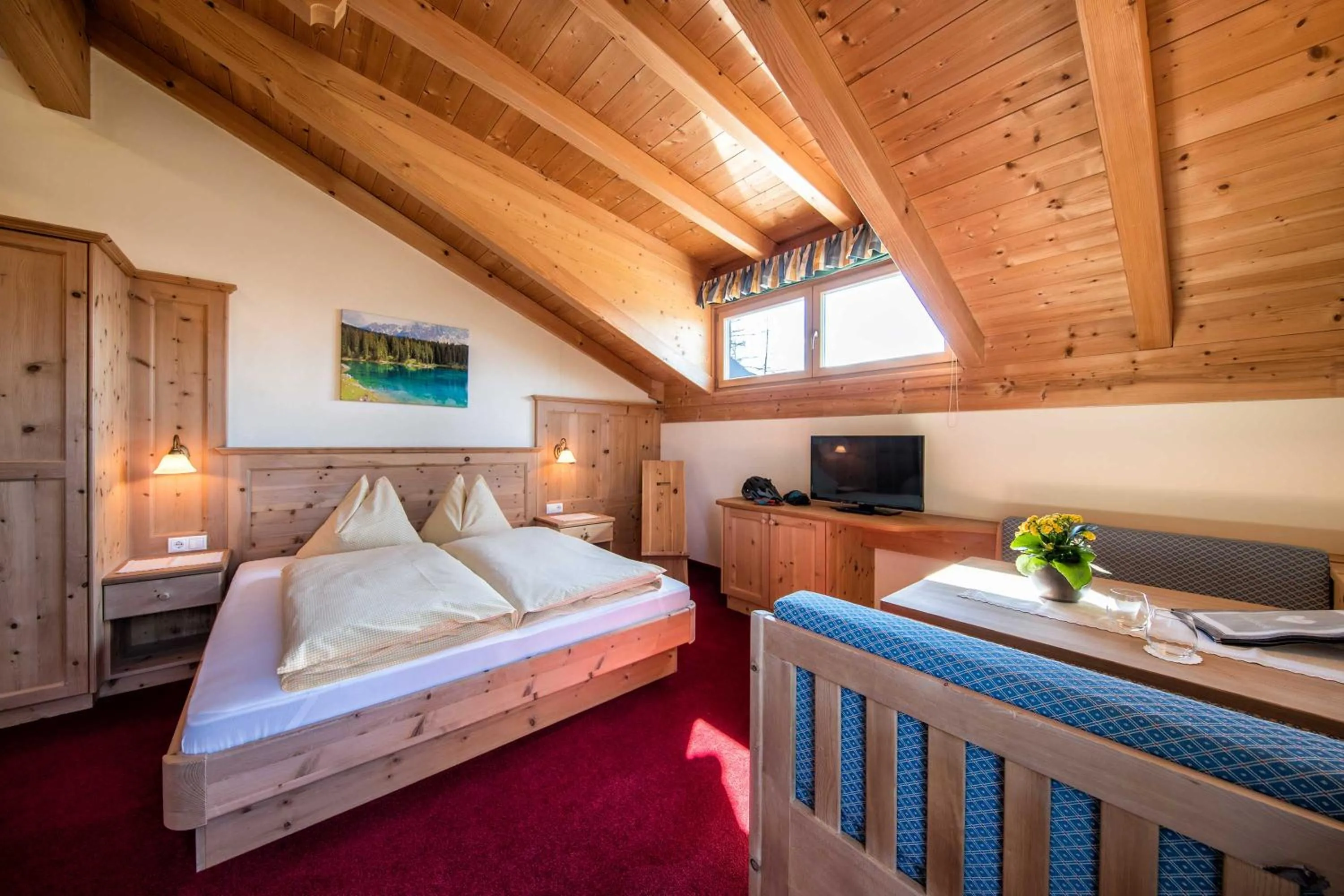 Photo of the whole room in Hotel Landgasthof Lärchenwald