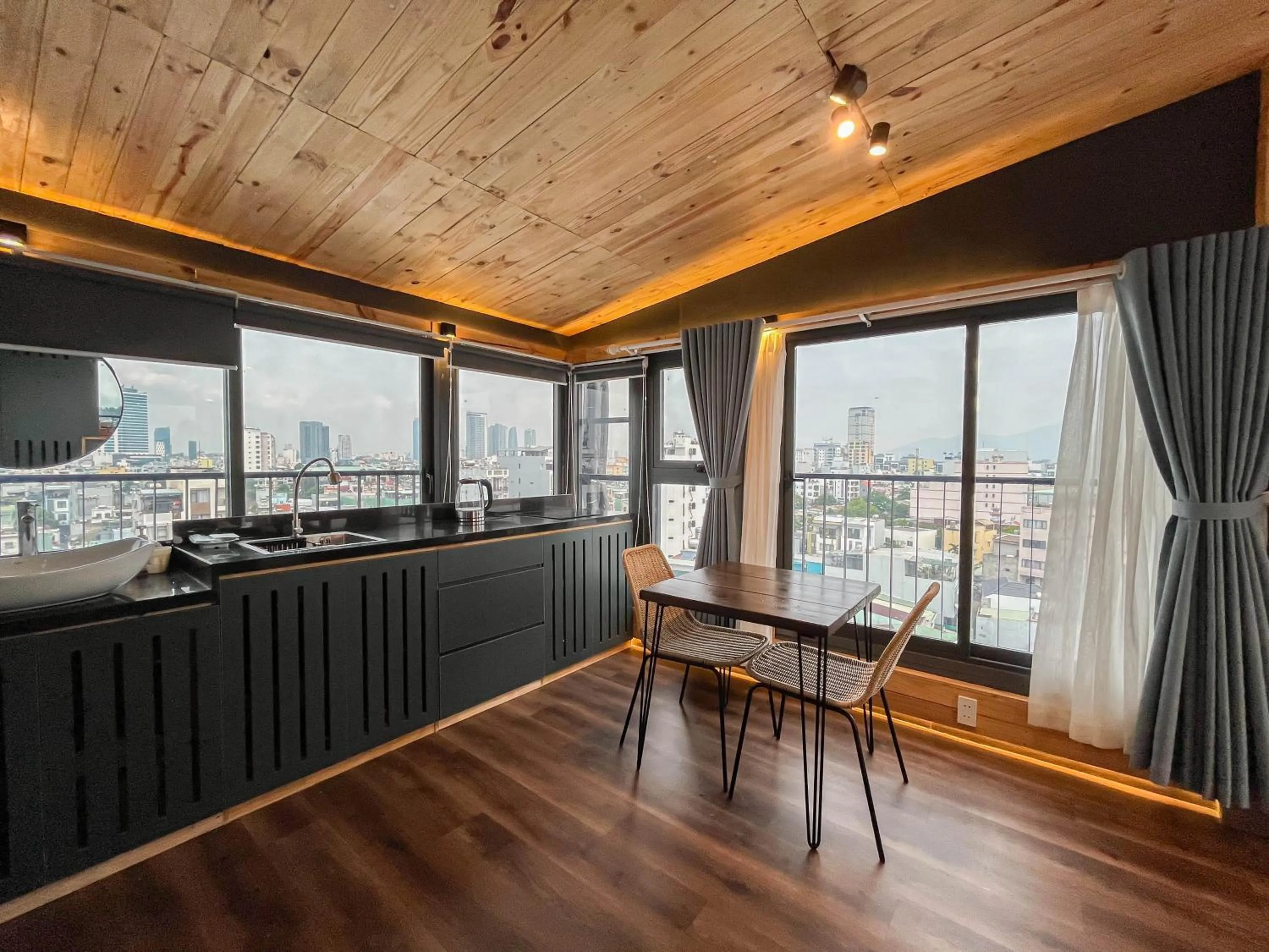 Kitchen or kitchenette in Lantana House Boutique Da Nang