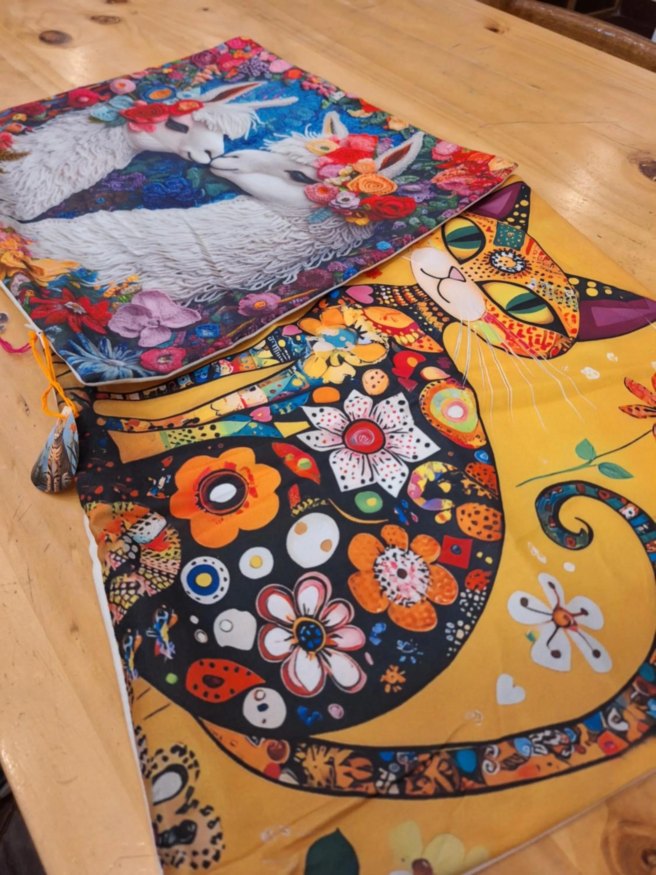 On-site shops in Andenes del Sol