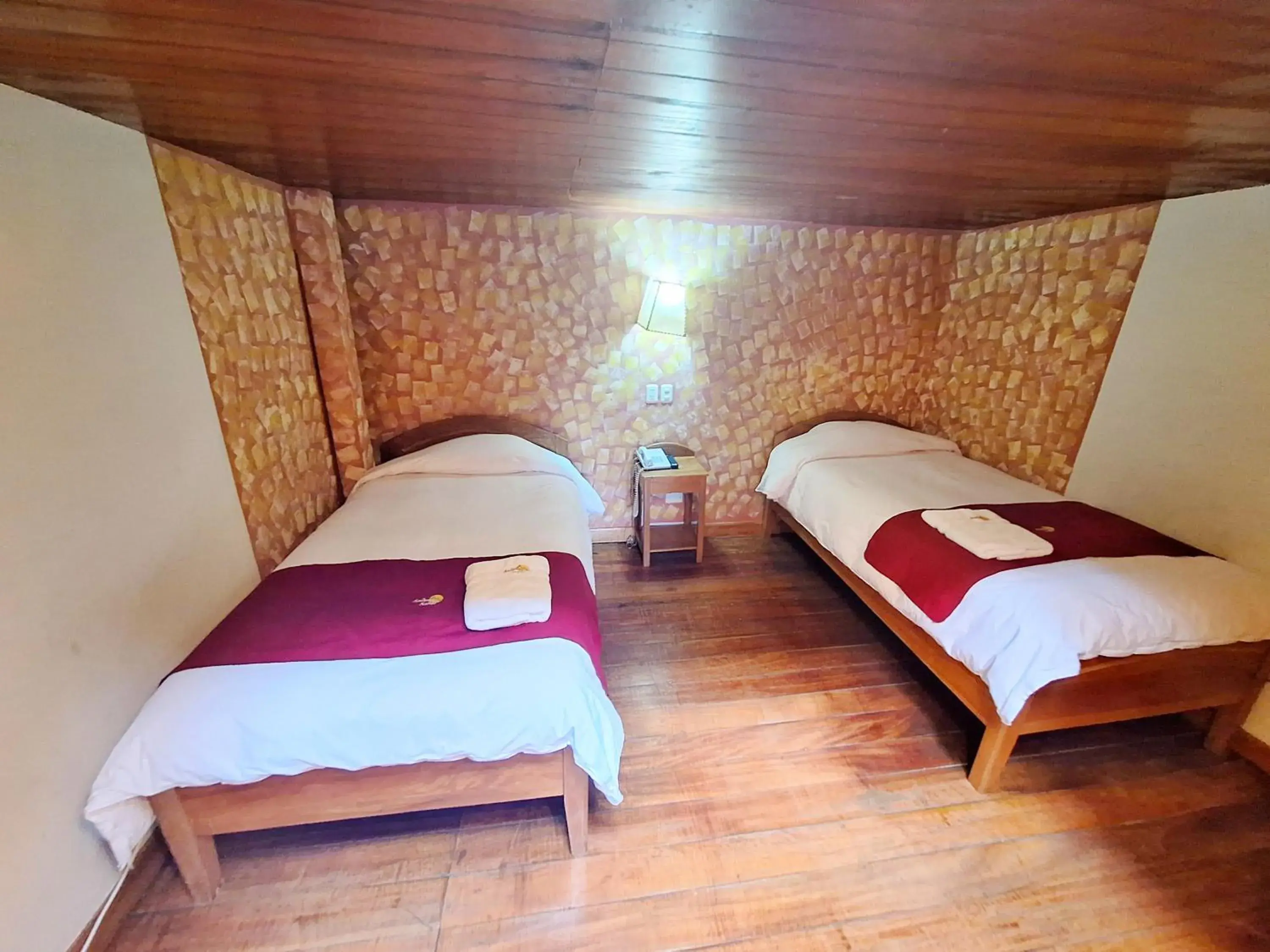 Classic Quadruple Room in Andenes del Sol Classic Quadruple Room in Andenes del Sol