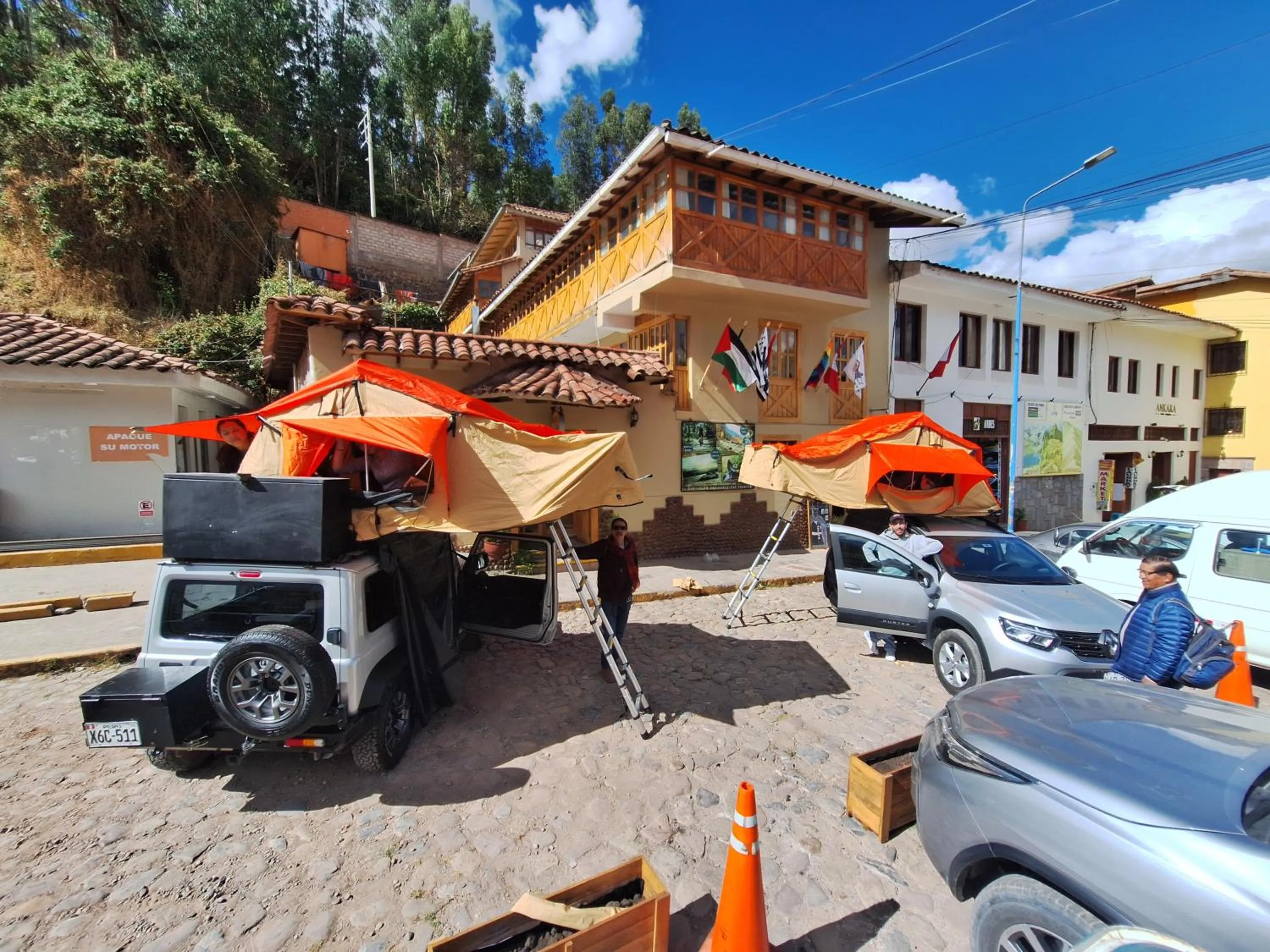 Facade/entrance in Andenes del Sol