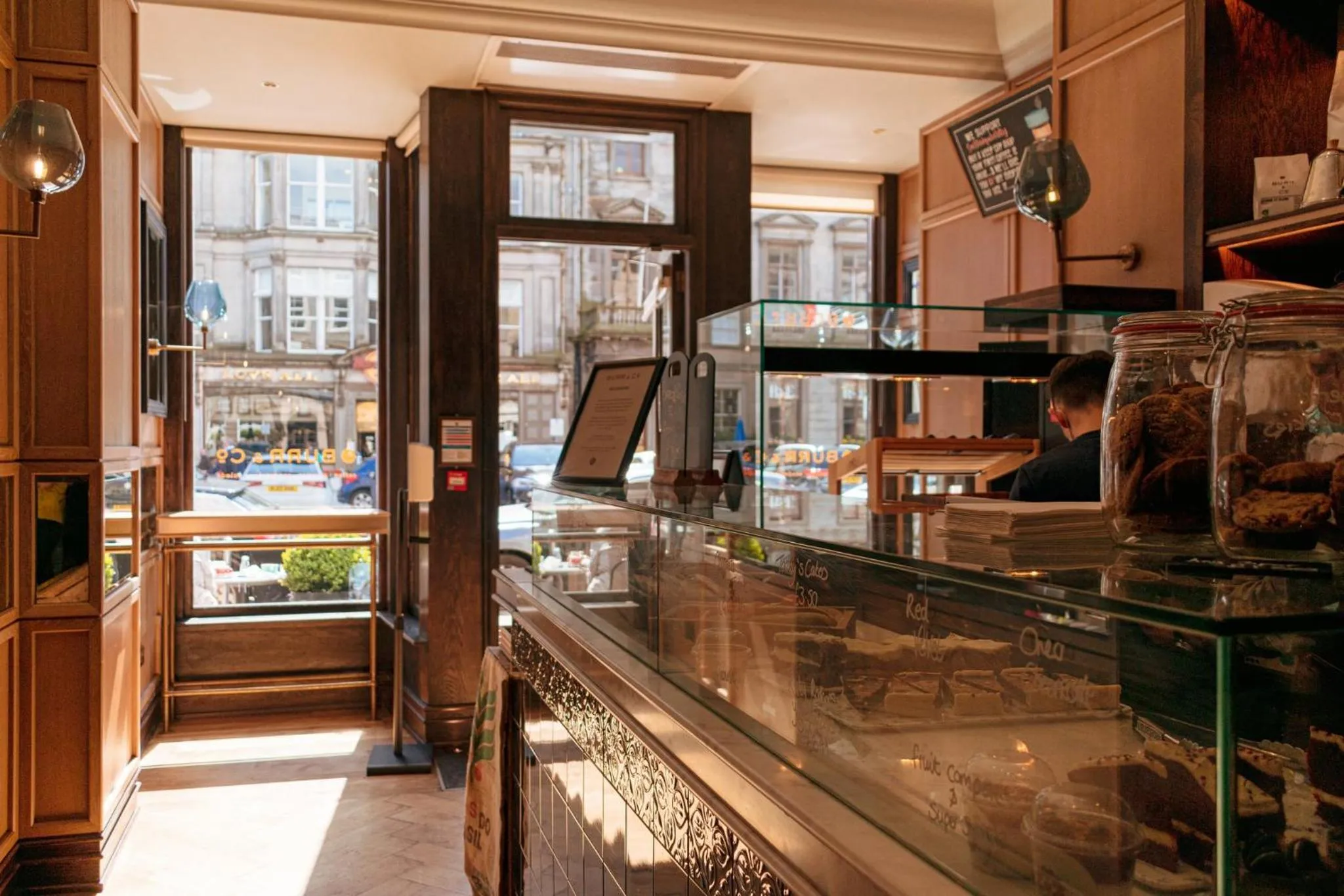 Coffee/tea facilities in InterContinental Edinburgh The George by IHG