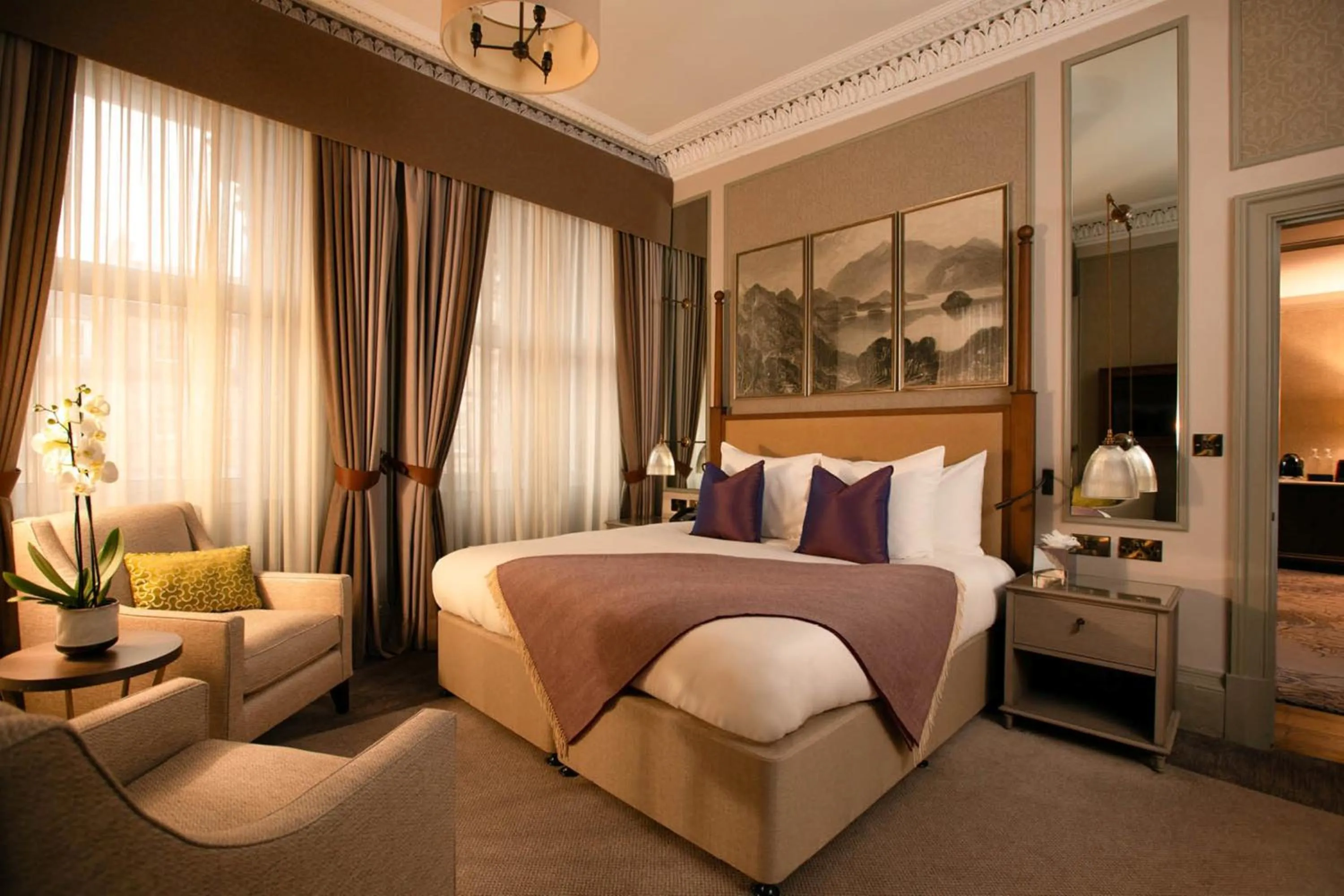 Photo of the whole room, Bed in InterContinental Edinburgh The George by IHG