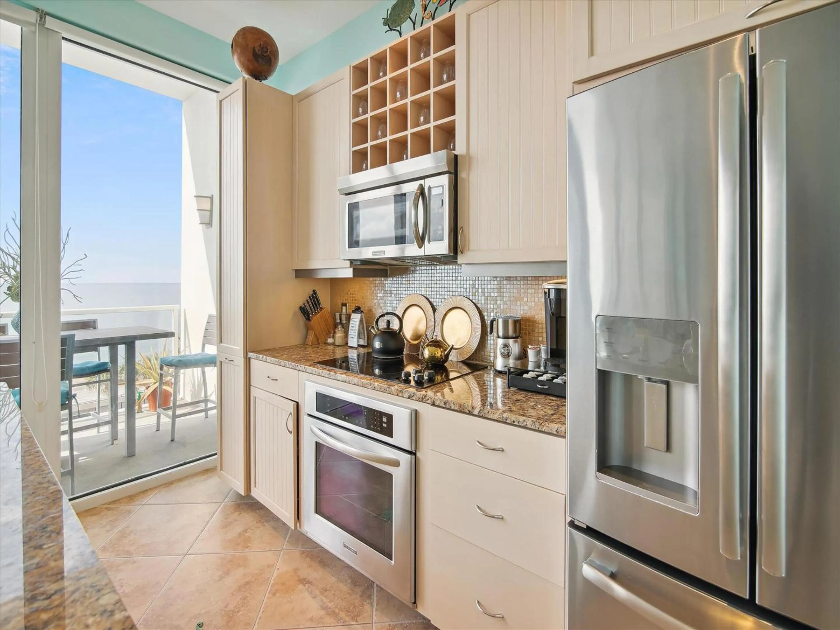 Property building in Diamond Beach 510-mermaid Manor