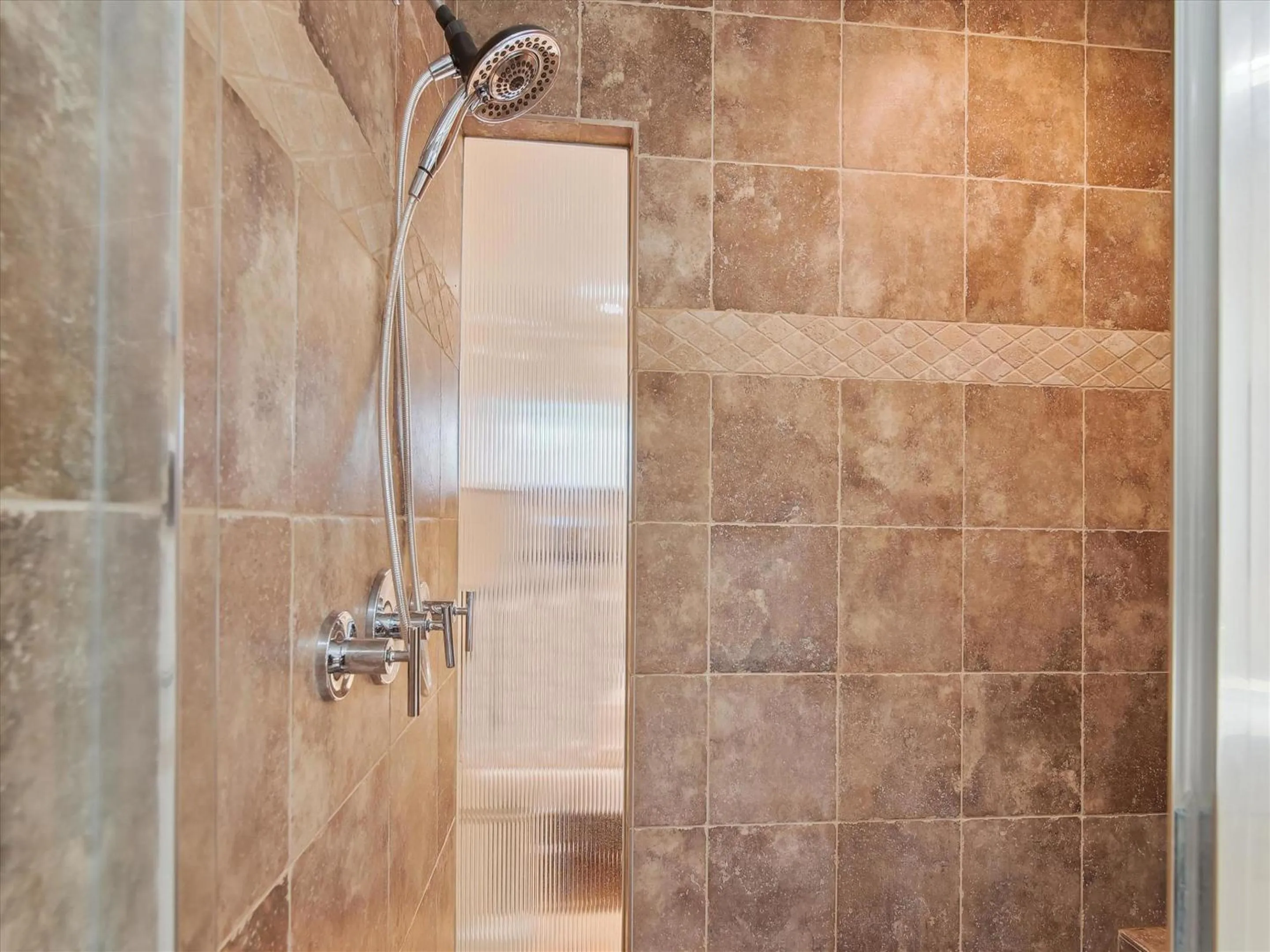 Property building in Diamond Beach 510-mermaid Manor