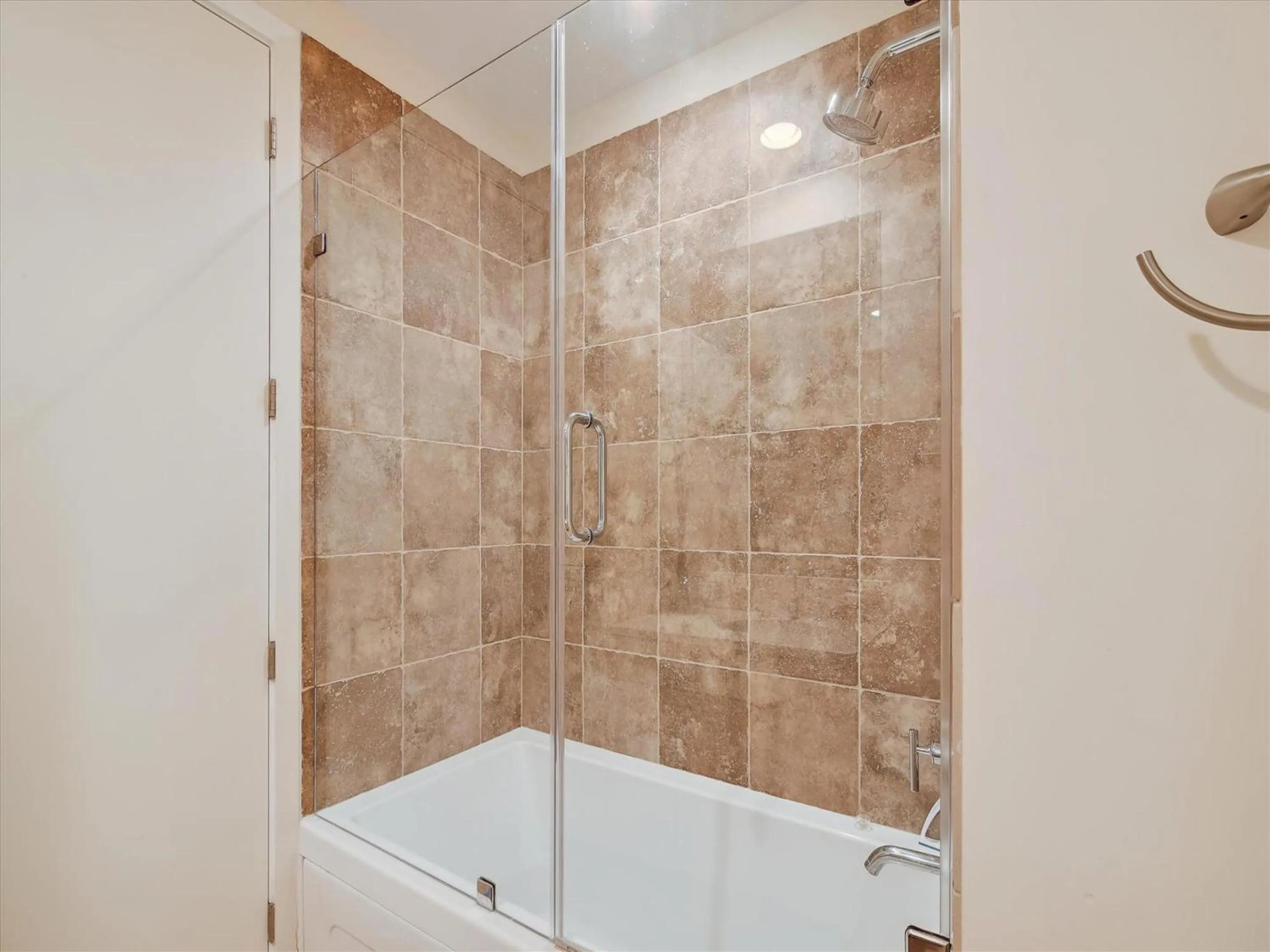 Property building in Diamond Beach 510-mermaid Manor