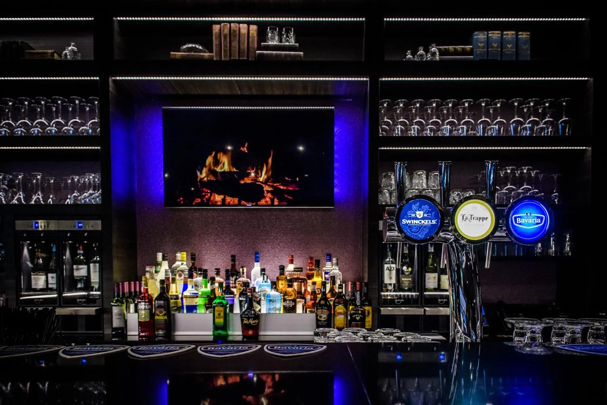 Lounge or bar in Van der Valk Hotel Gilze-Tilburg