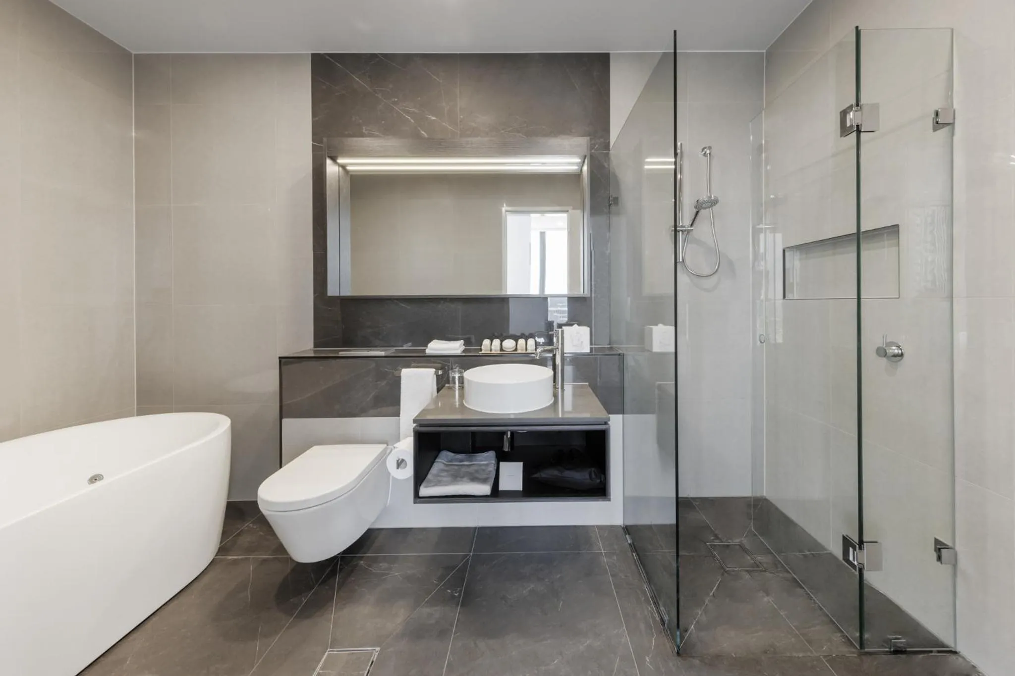 Bathroom in Meriton Suites Melbourne