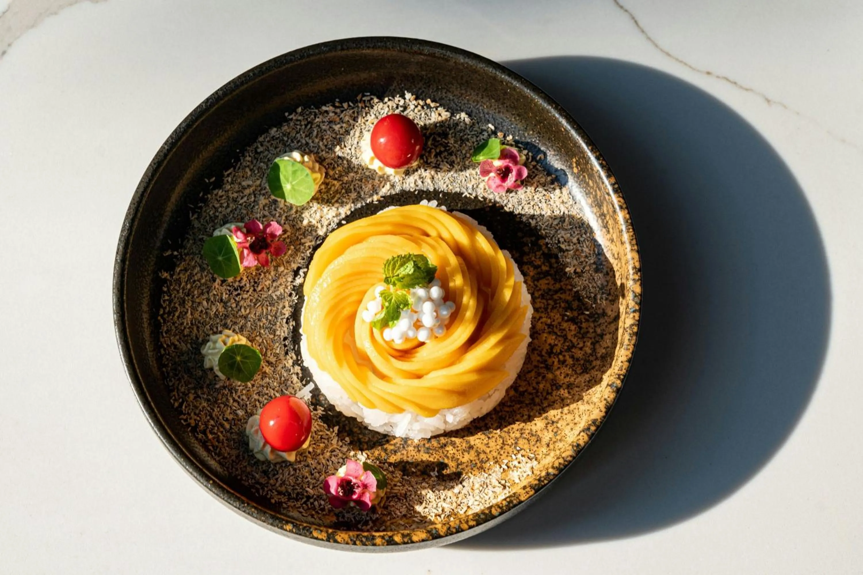 Restaurant/places to eat in Madi Paidi Bangkok, Autograph Collection