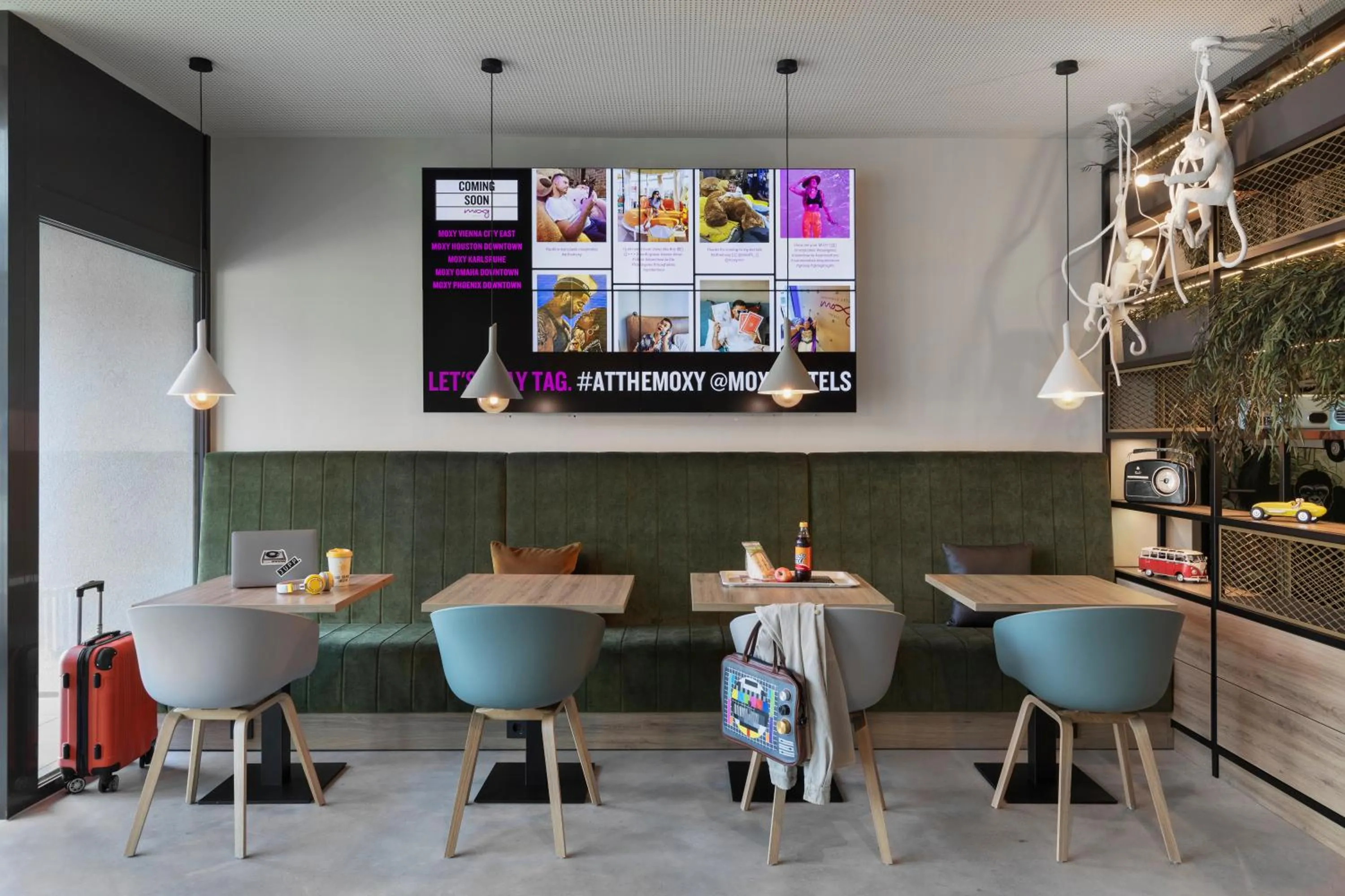 Restaurant/places to eat in Moxy Vienna City East