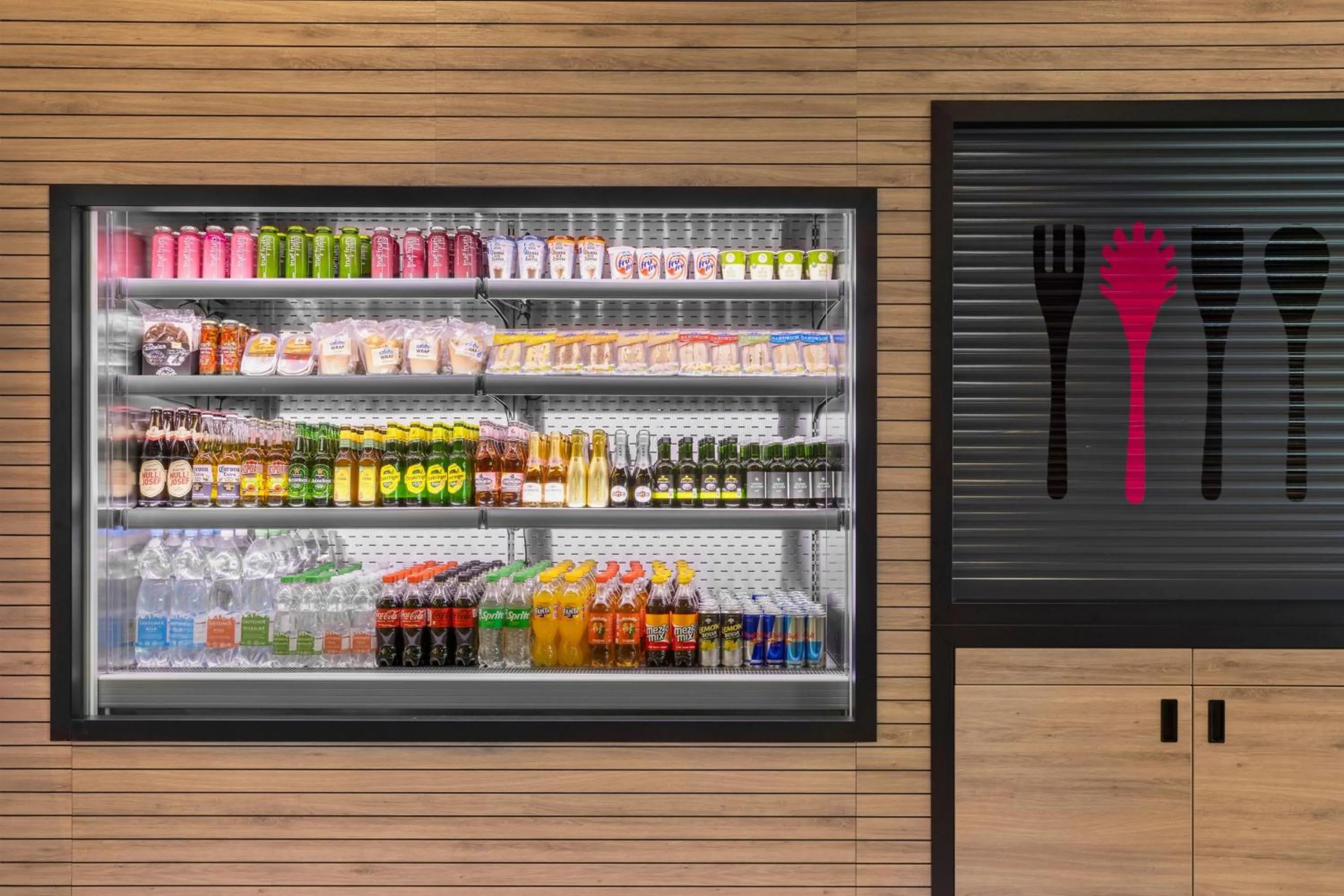 Restaurant/places to eat in Moxy Vienna City East