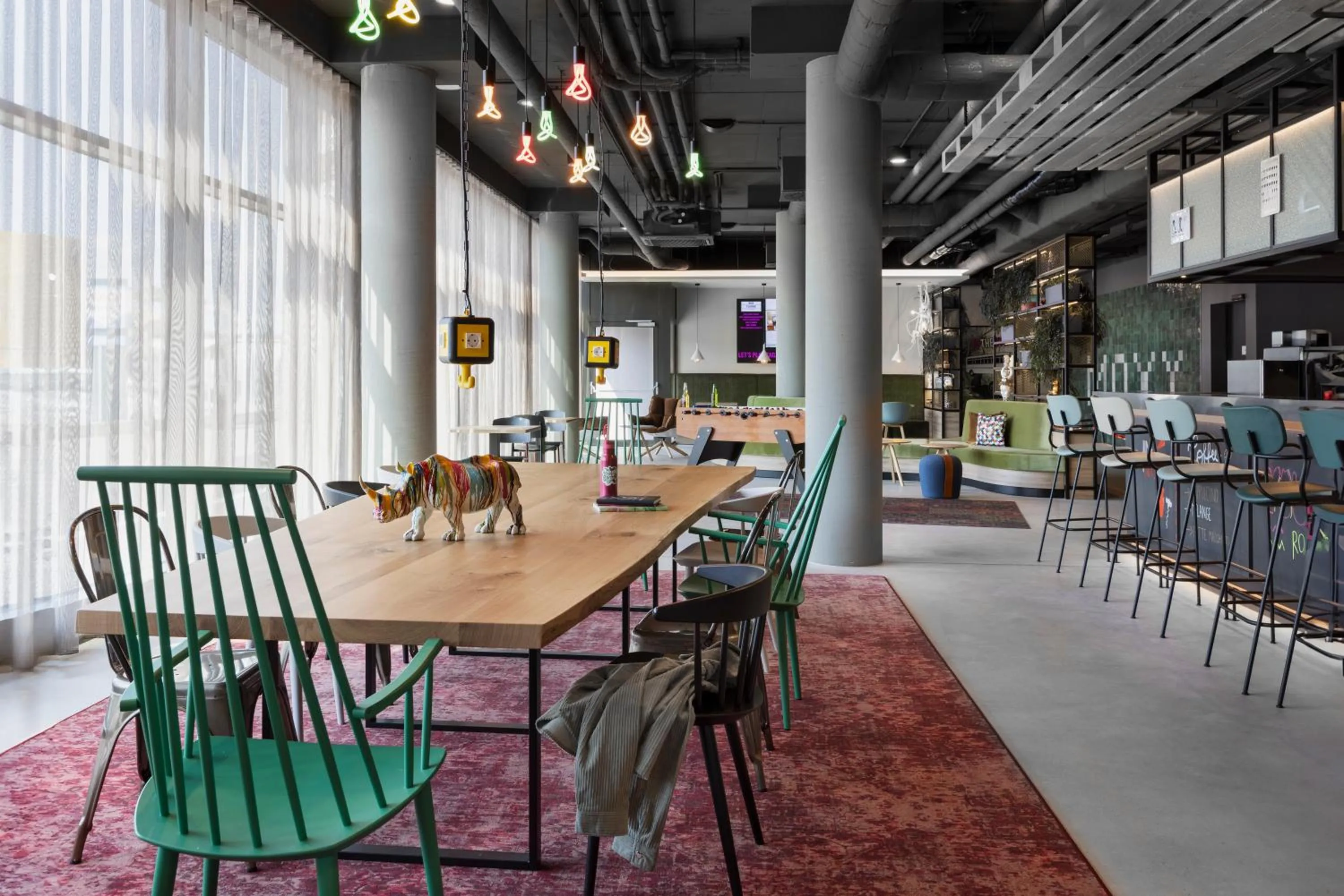 Lobby or reception in Moxy Vienna City East