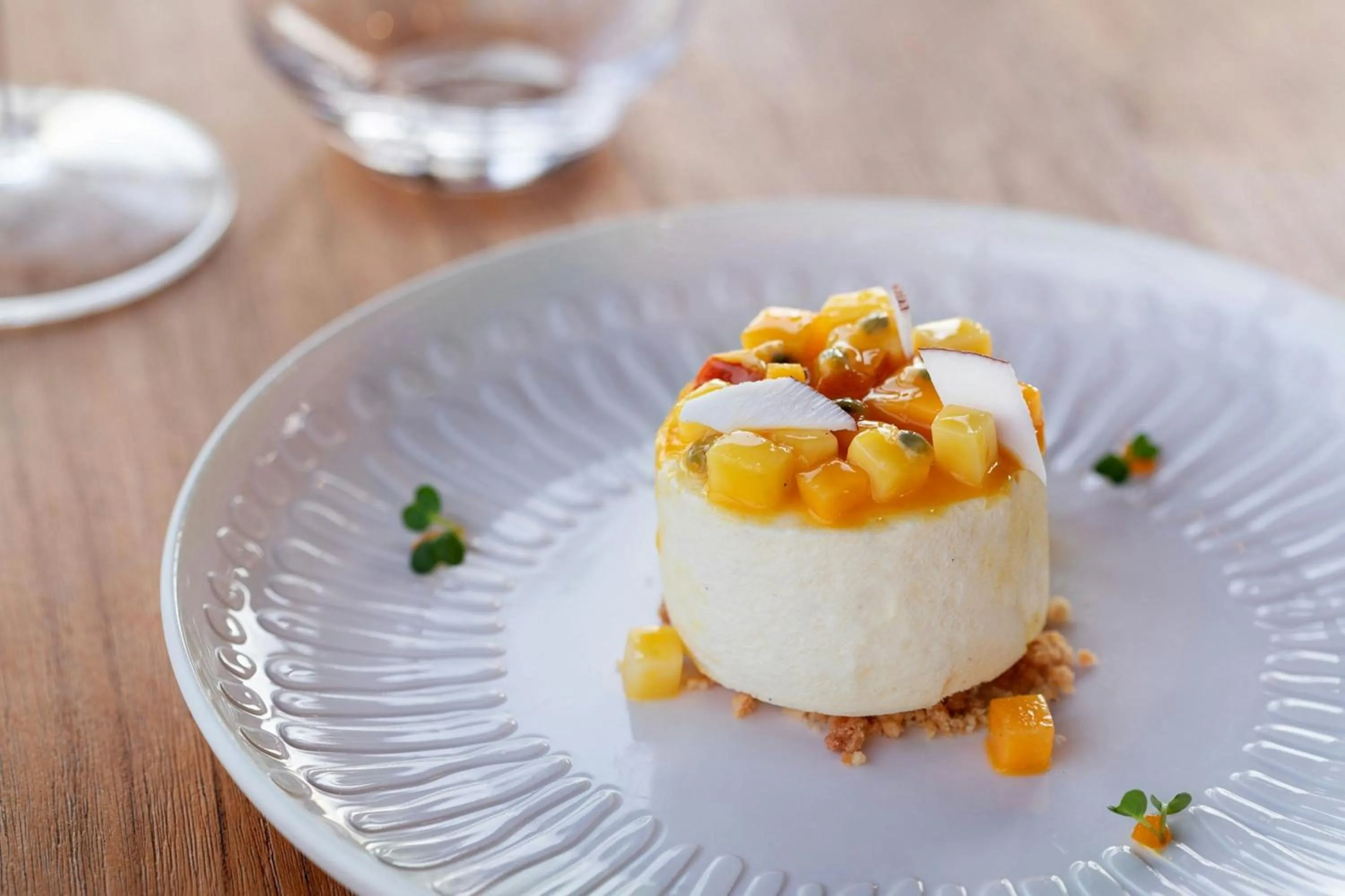 Restaurant/places to eat in The St. Regis La Bahia Blanca Resort - Tamuda Bay