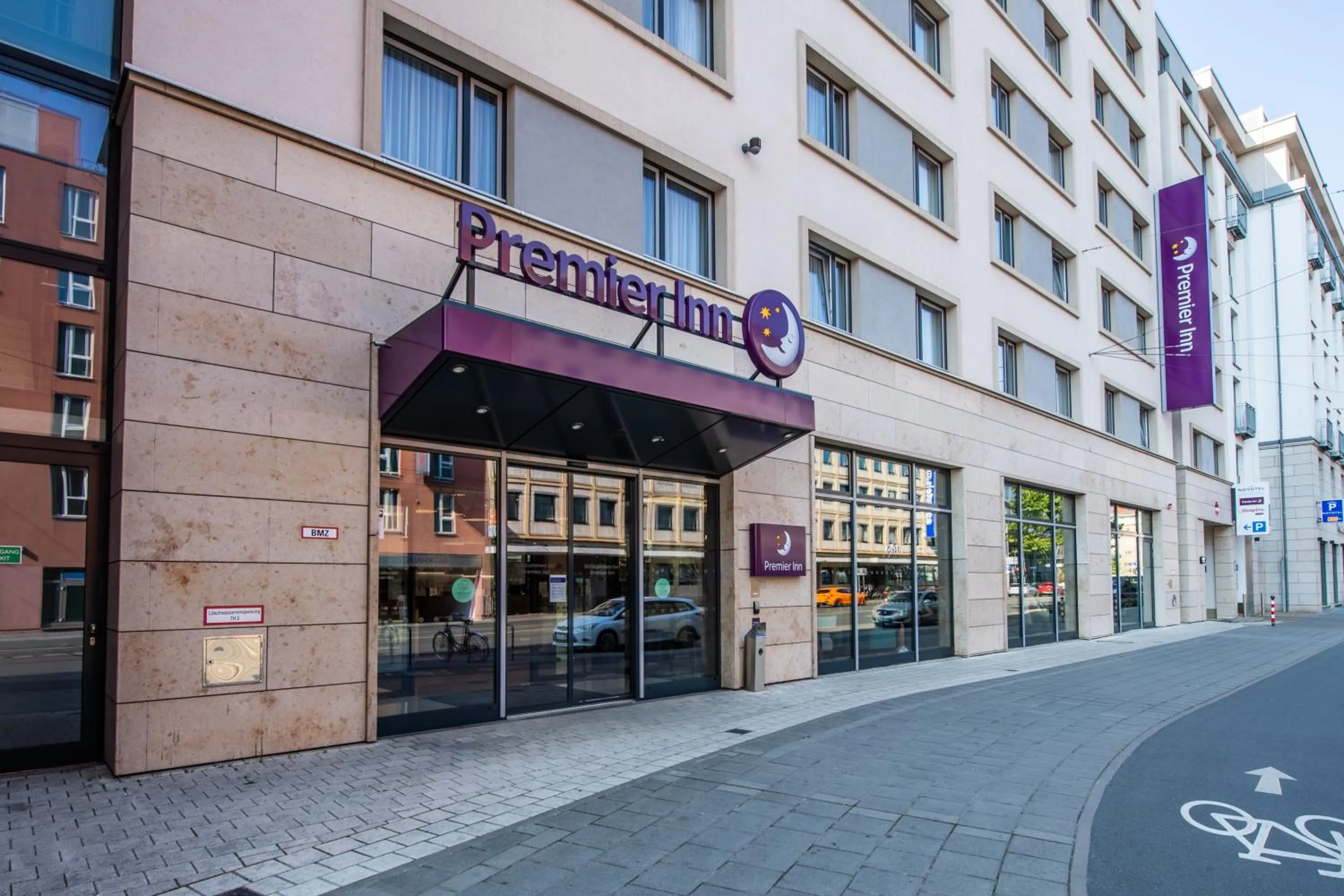 Property building in Premier Inn Nürnberg City Centre