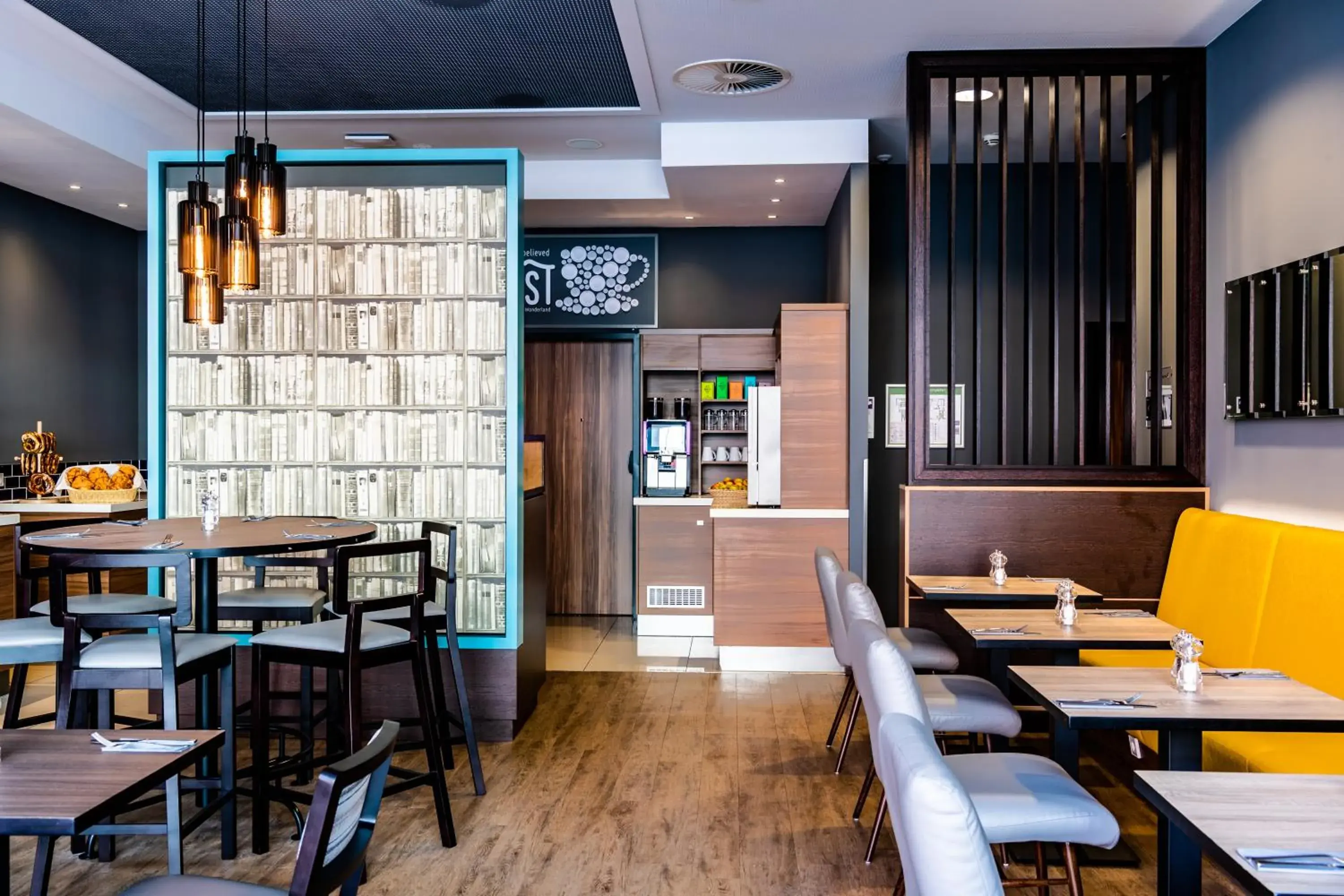 Restaurant/places to eat in Premier Inn Nürnberg City Centre Restaurant/places to eat in Premier Inn Nürnberg City Centre