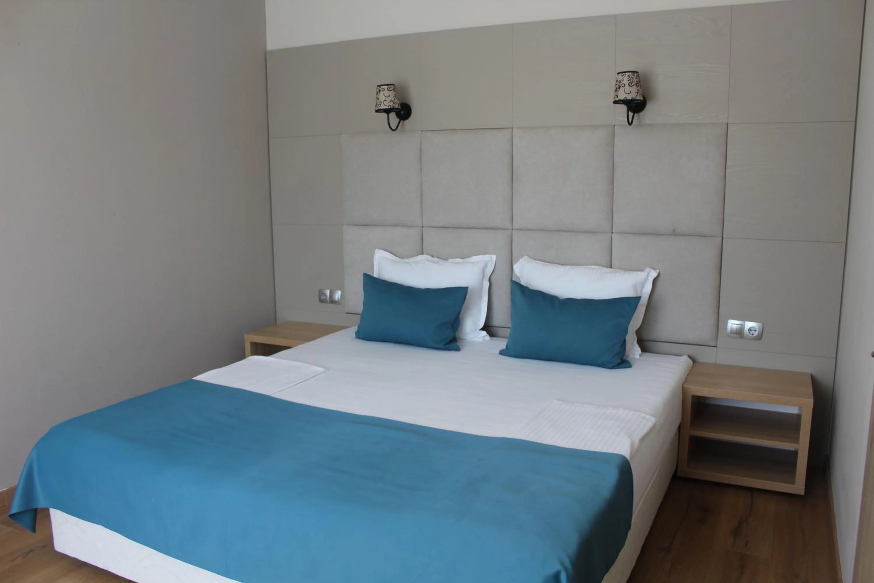 Bed in Vemara City Boutique Hotel-free parking