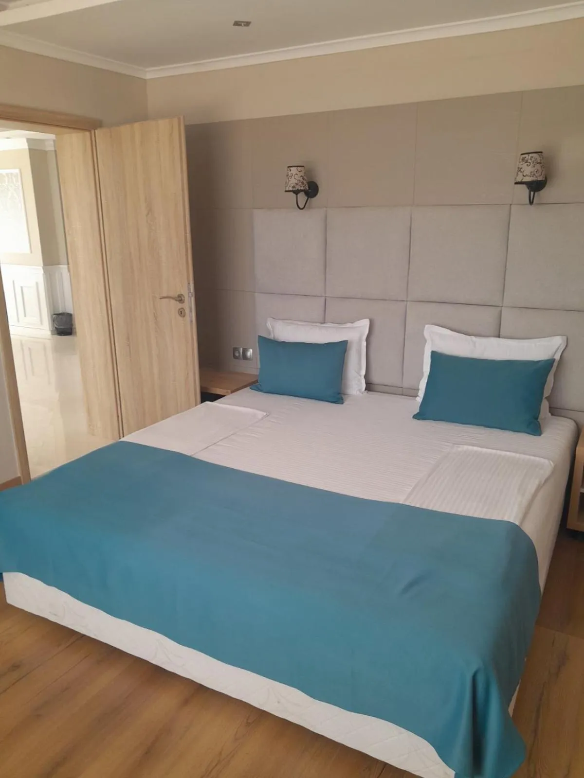 Bed in Vemara City Boutique Hotel-free parking