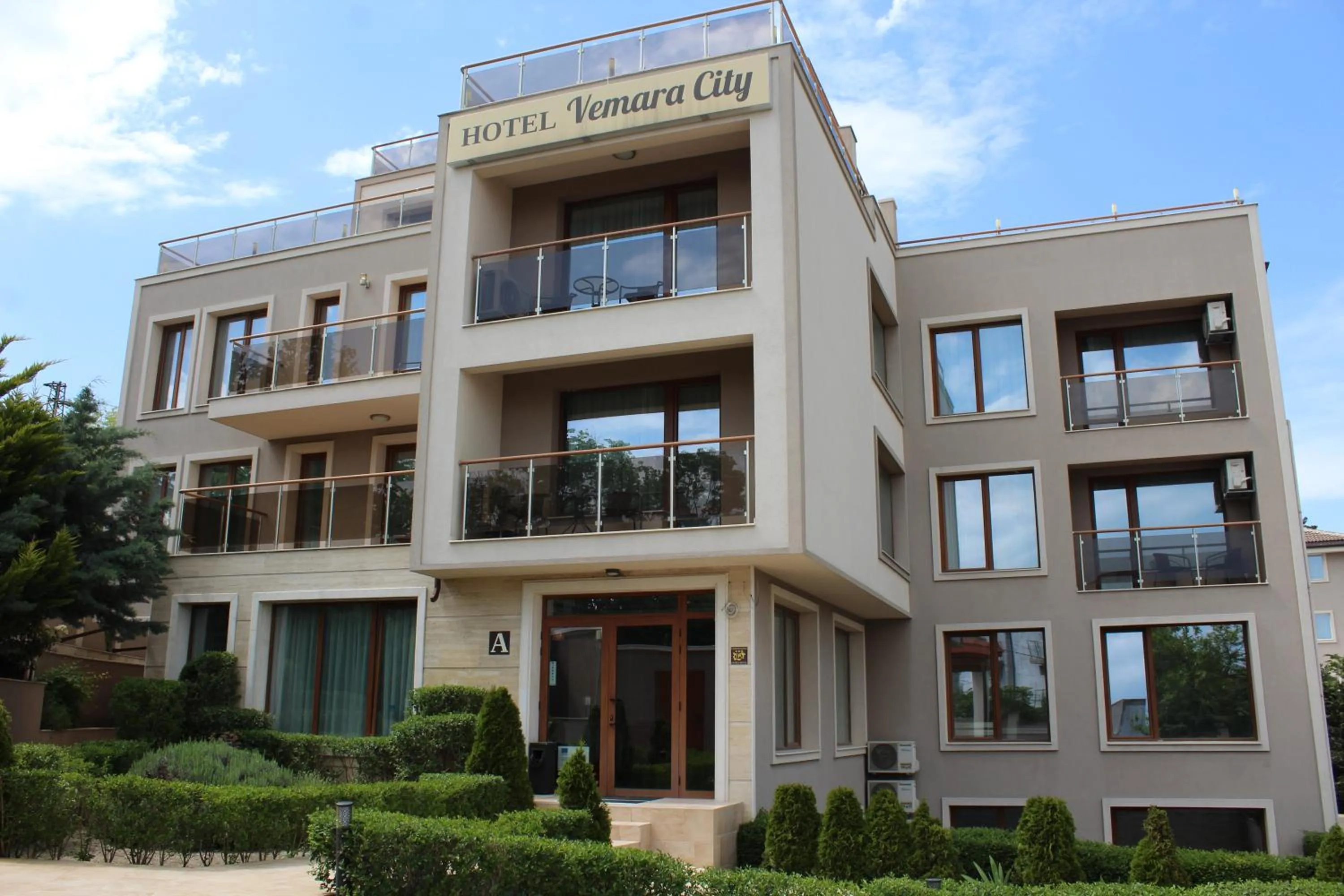 Property building in Vemara City Boutique Hotel-free parking