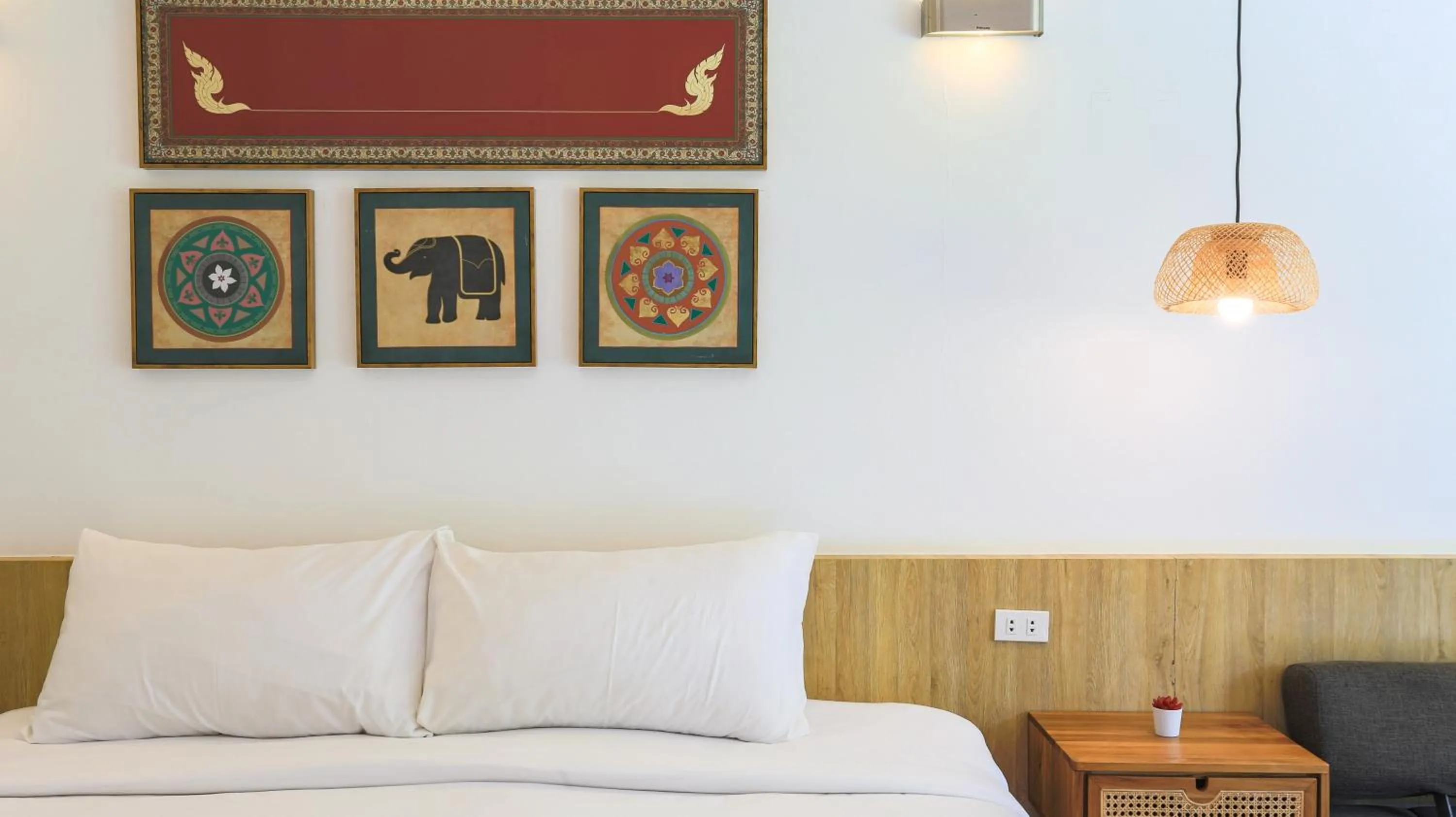 Decorative detail, Bed in Ban Raya Resort and Spa