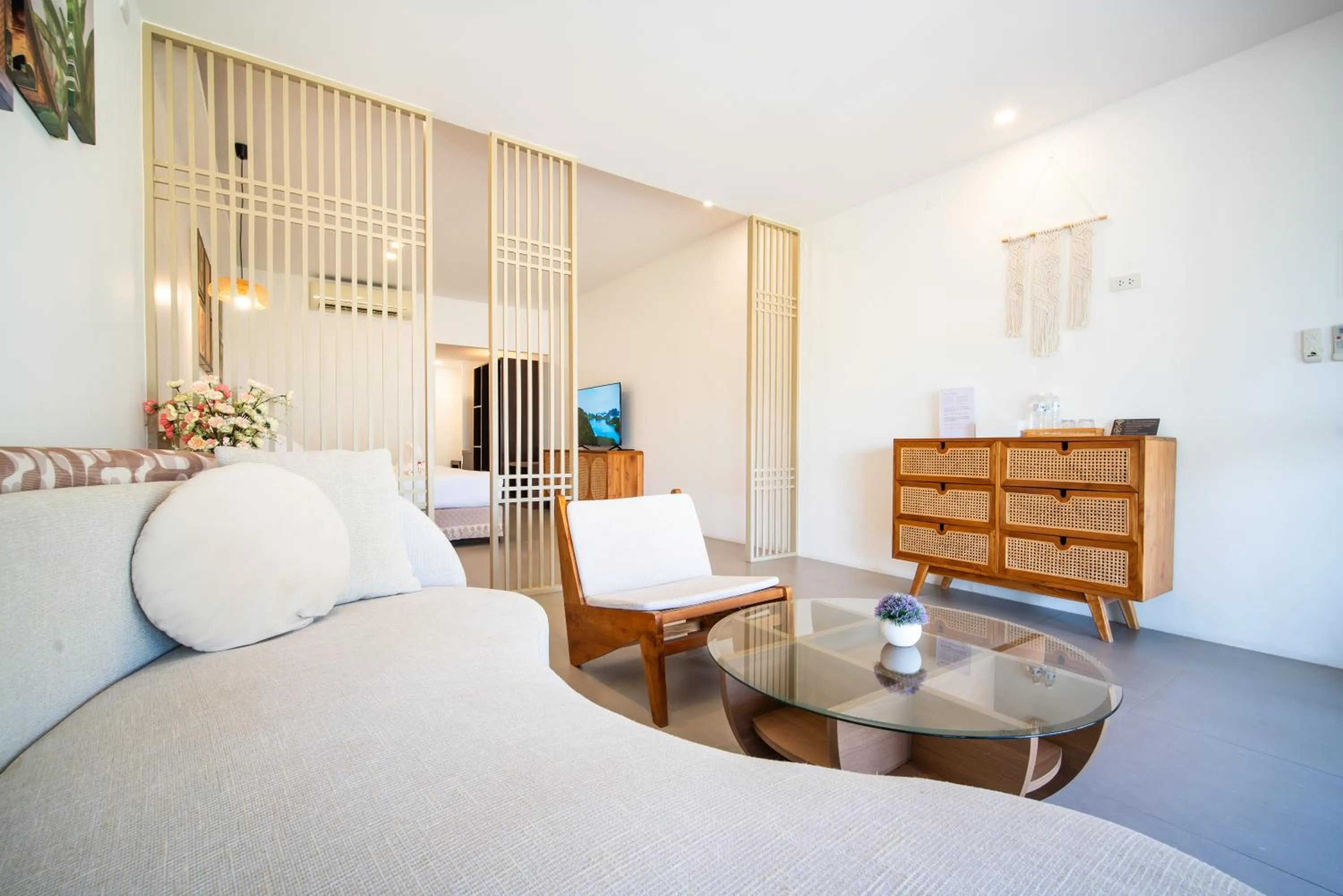 Photo of the whole room, Bed in Ban Raya Resort and Spa