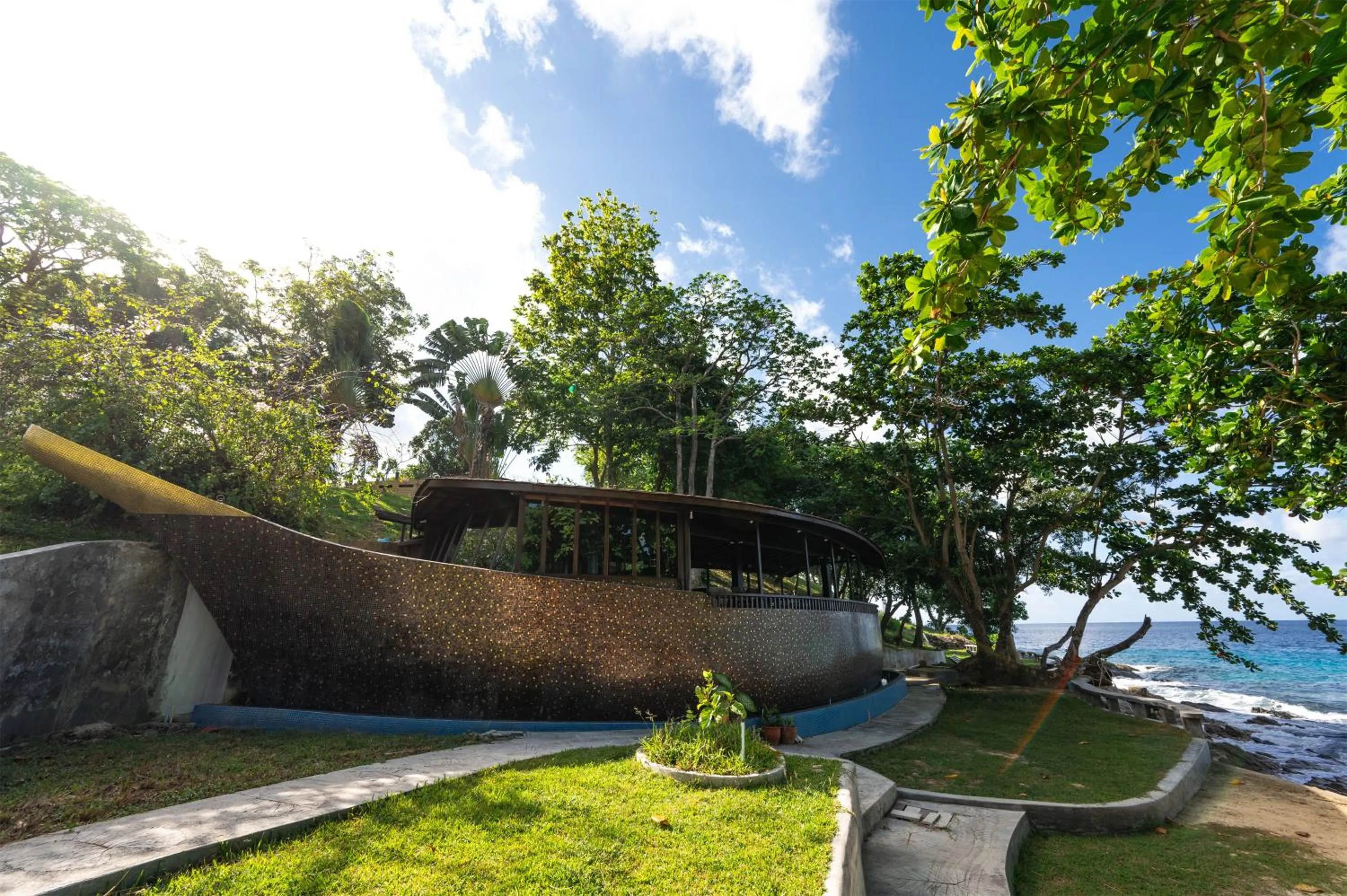 Lounge or bar in Ban Raya Resort and Spa