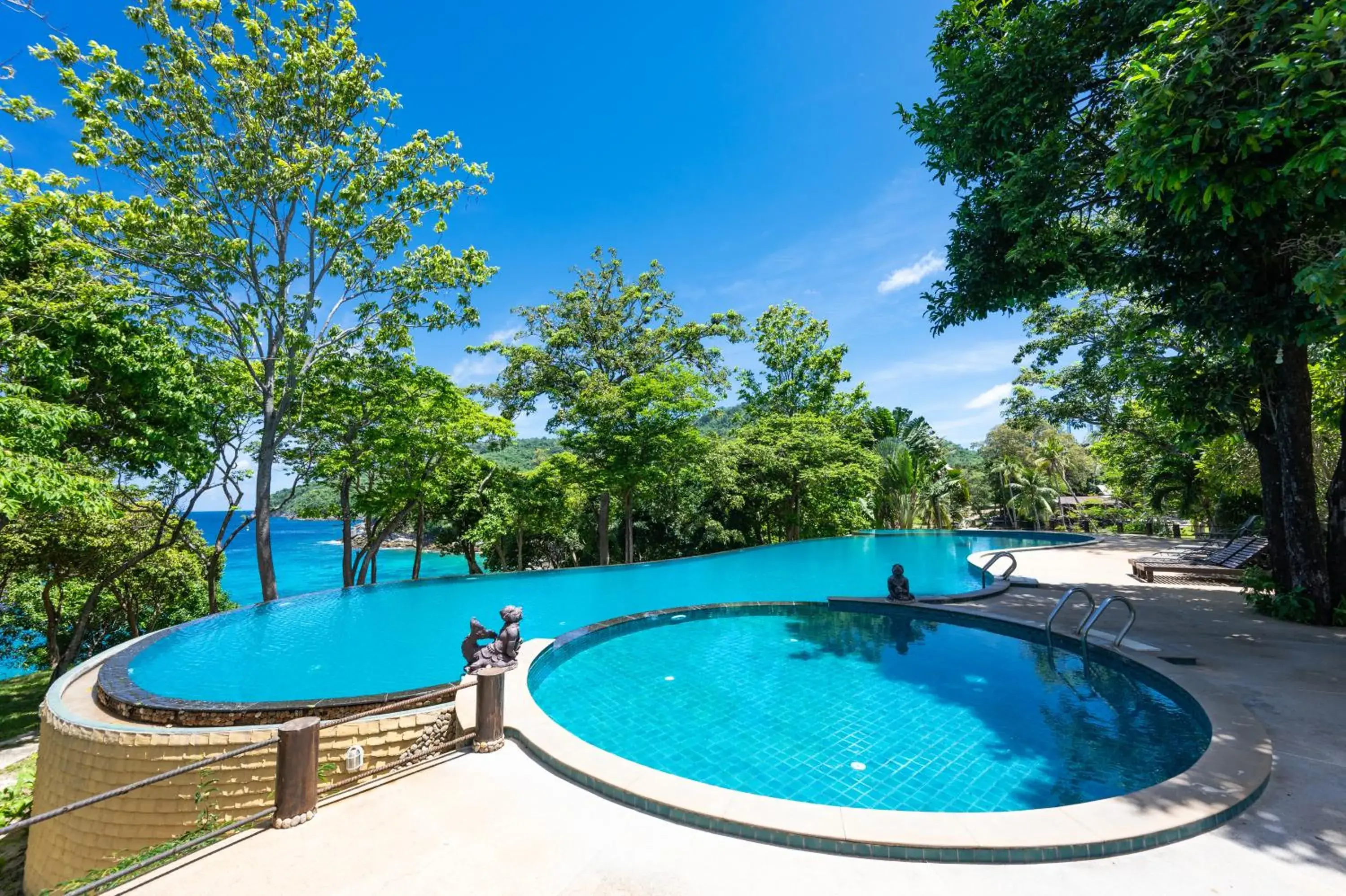 Swimming pool in Ban Raya Resort and Spa Swimming pool in Ban Raya Resort and Spa