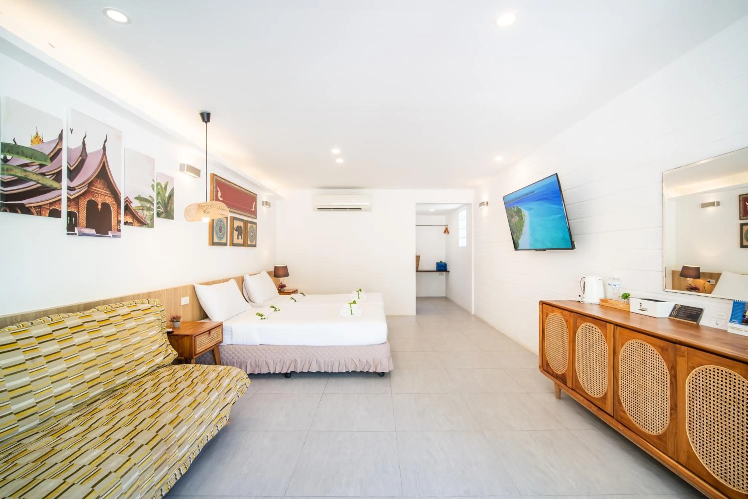 Photo of the whole room, Bed in Ban Raya Resort and Spa