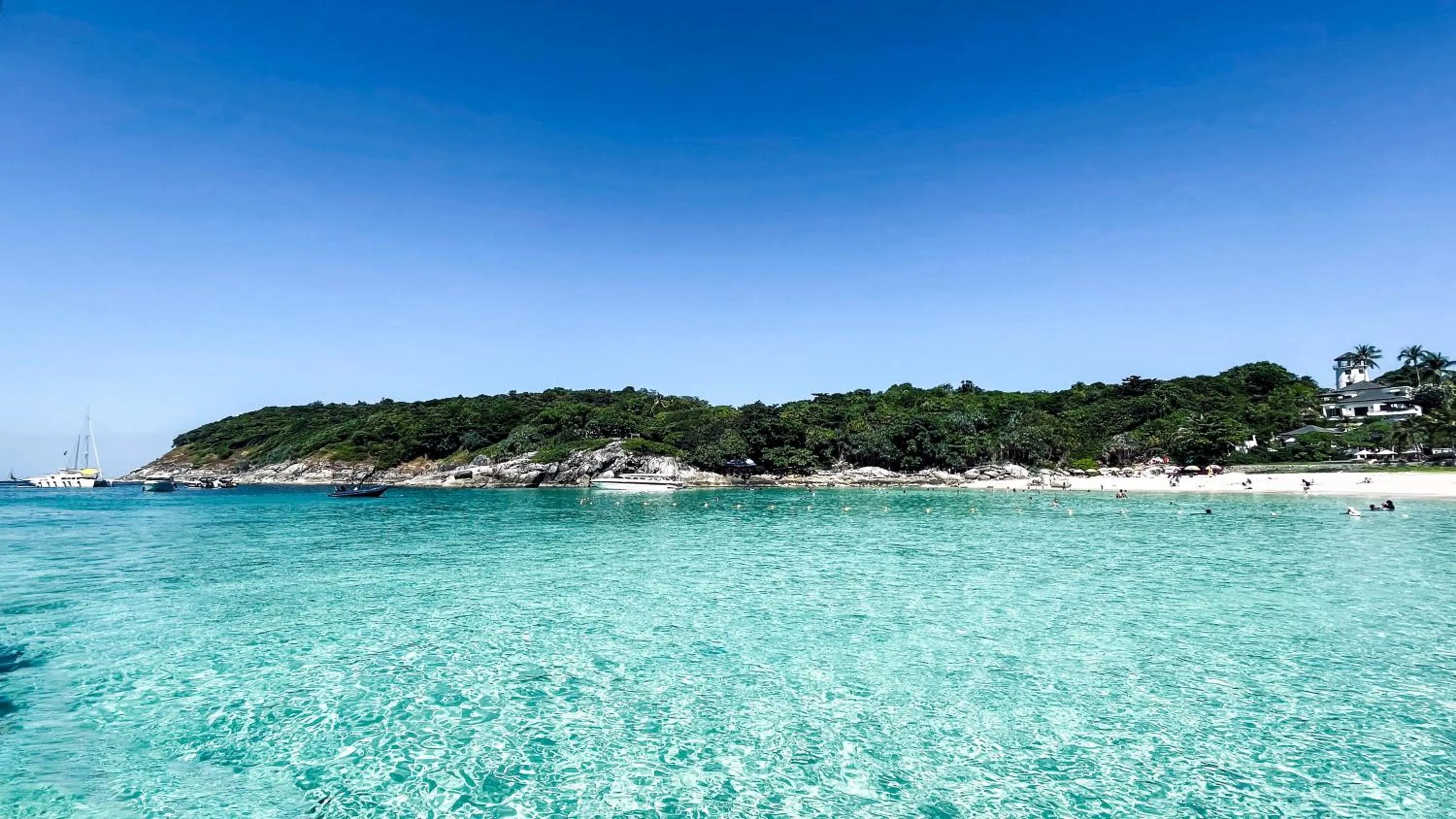 Beach in Ban Raya Resort and Spa