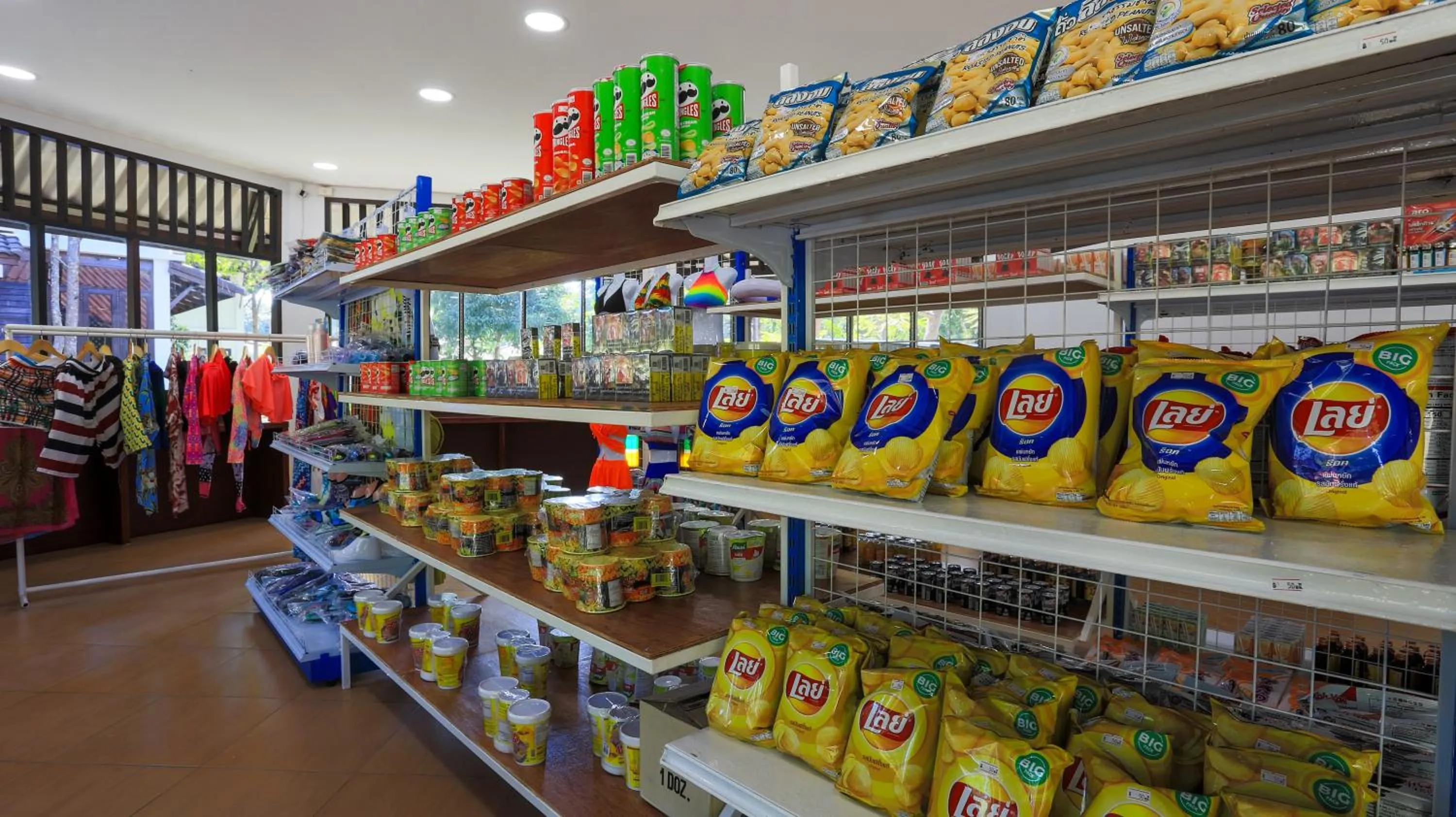 Supermarket/grocery shop in Ban Raya Resort and Spa