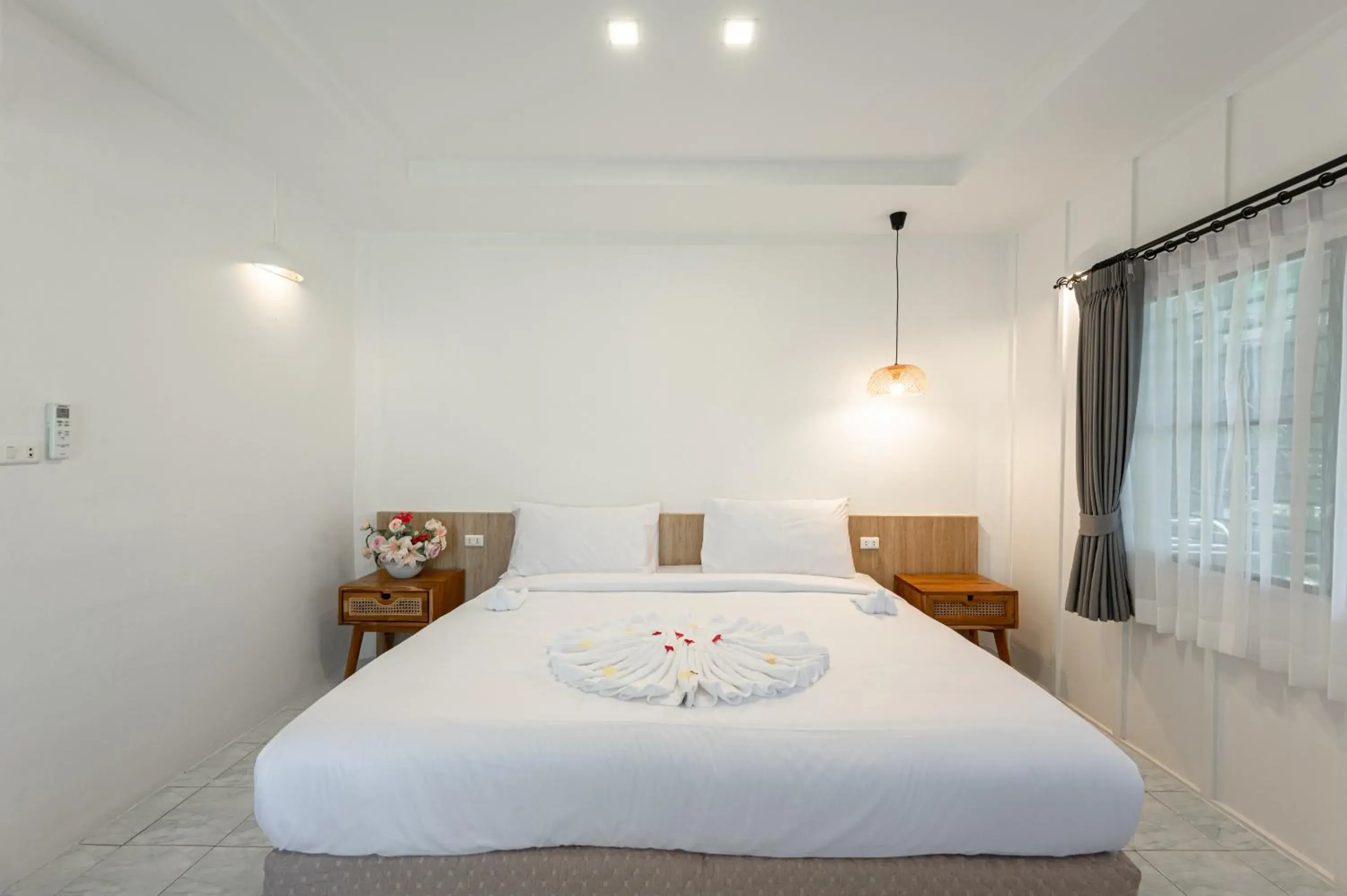 Bedroom, Bed in Ban Raya Resort and Spa Bedroom, Bed in Ban Raya Resort and Spa