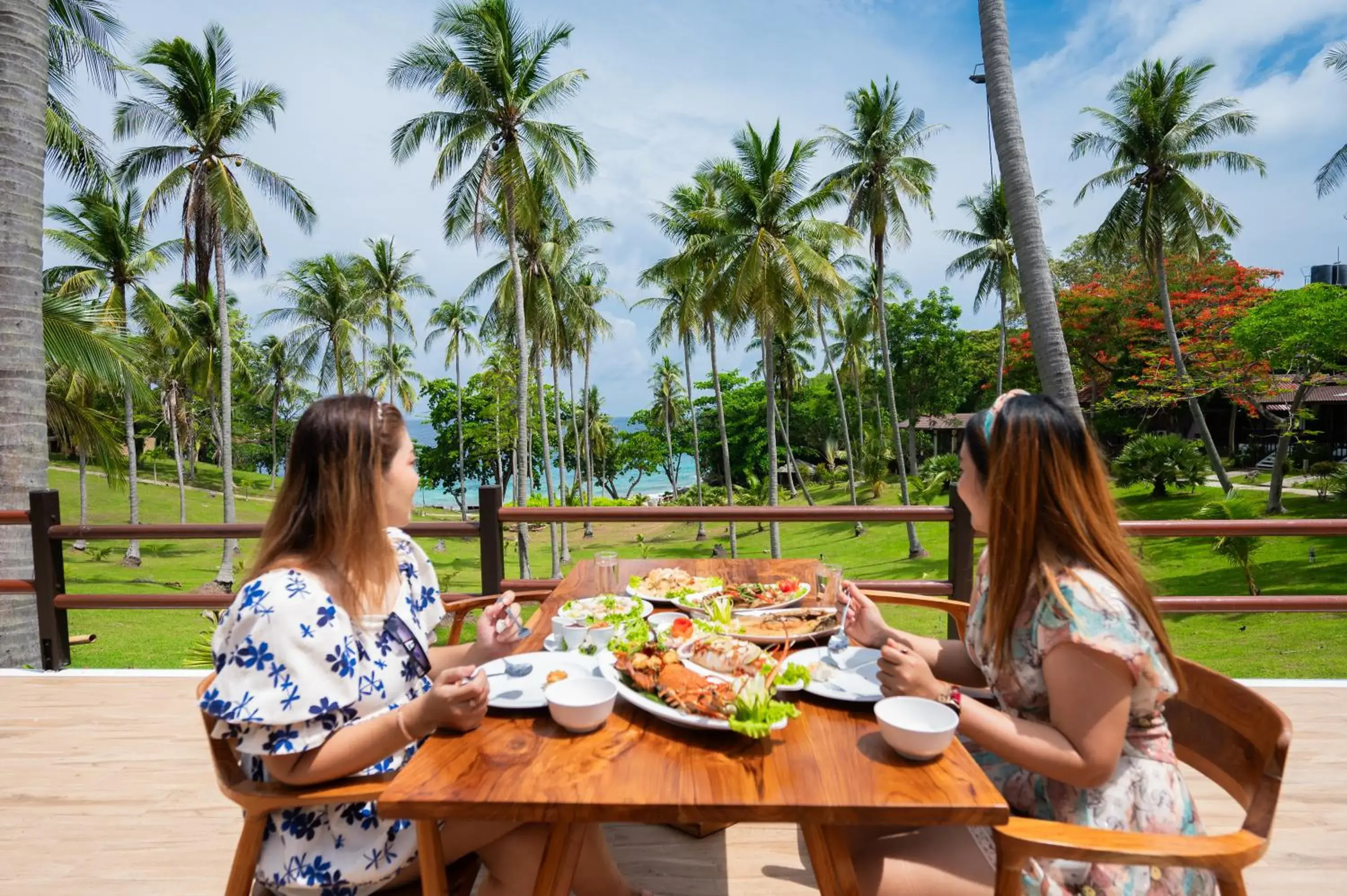 Restaurant/places to eat in Ban Raya Resort and Spa Restaurant/places to eat in Ban Raya Resort and Spa