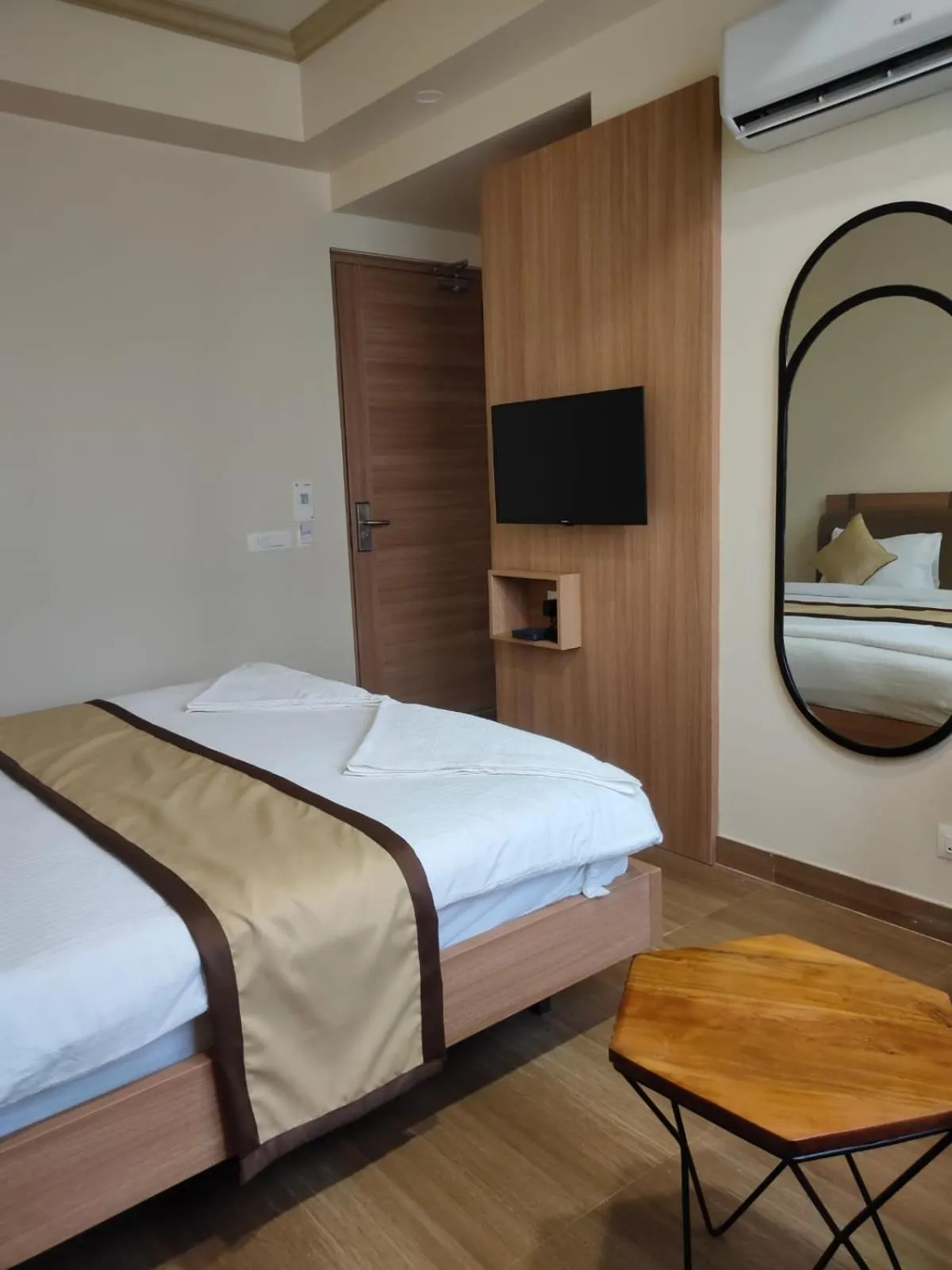 Bed in Hotel The Golf 1