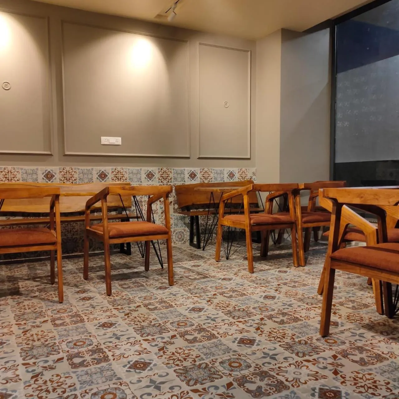 Restaurant/places to eat in Hotel The Golf 1