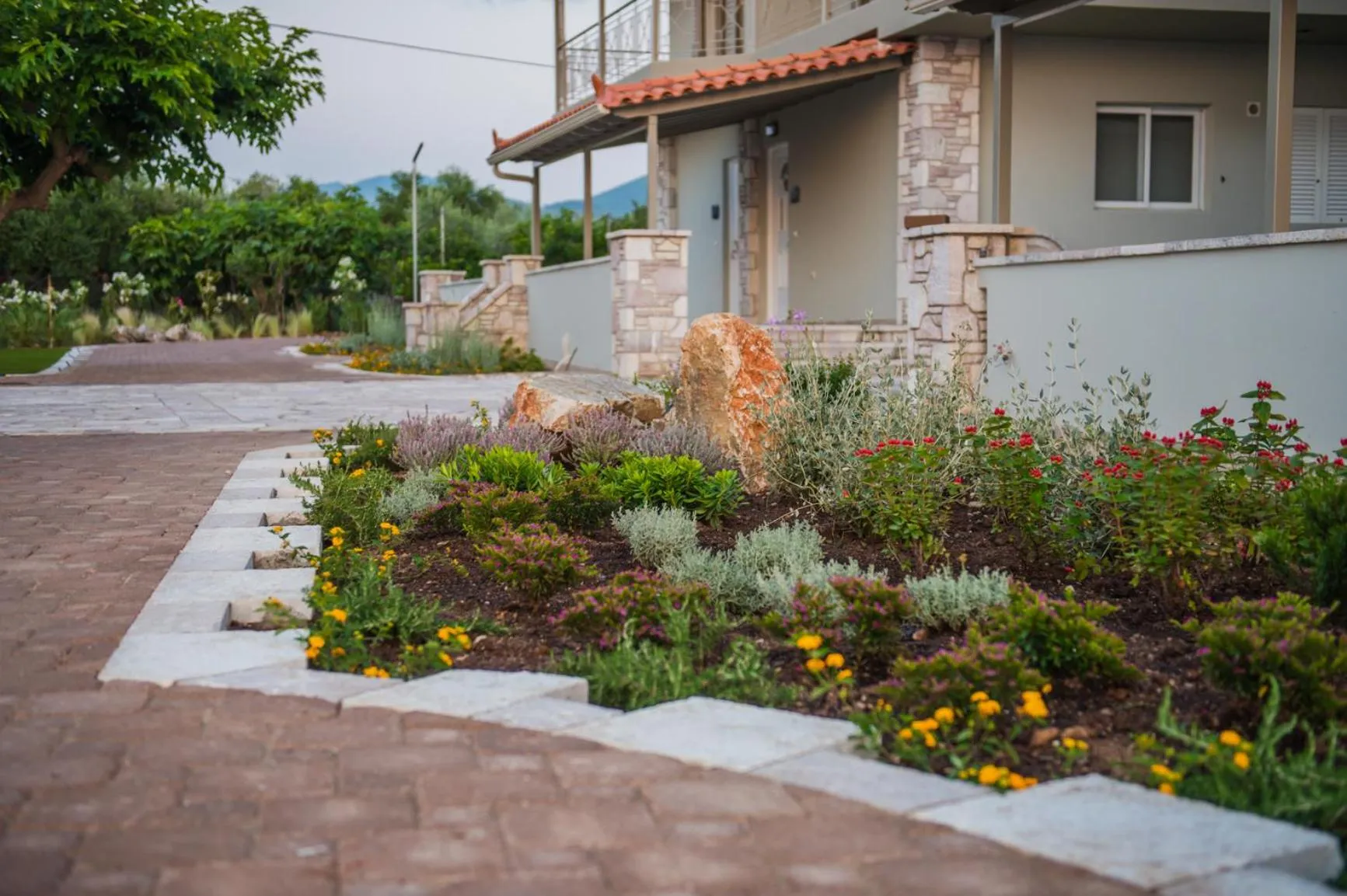 Property building in Terra Hélios Suites & Studios