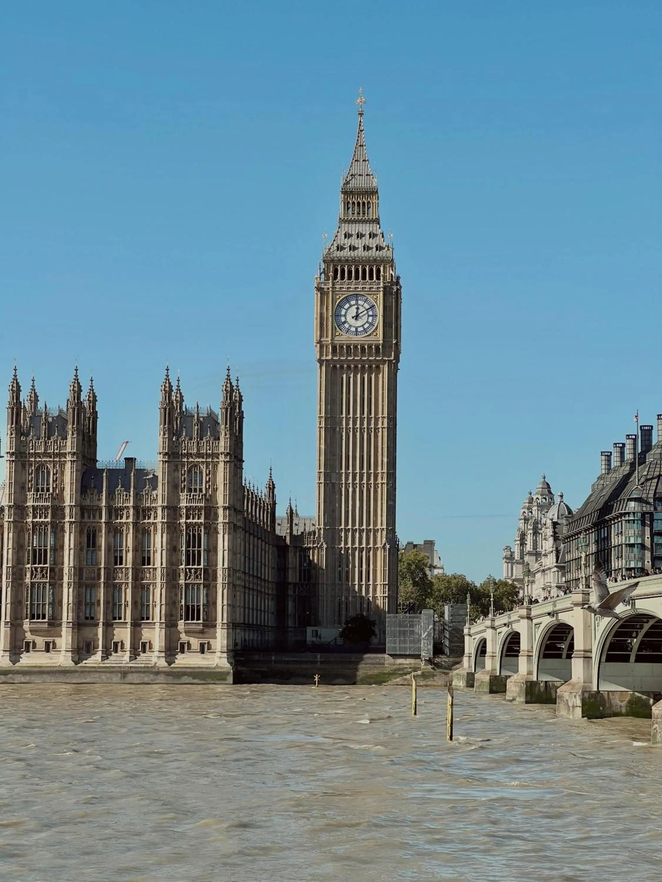 Nearby landmark in 54 Queen's Gate Hotel