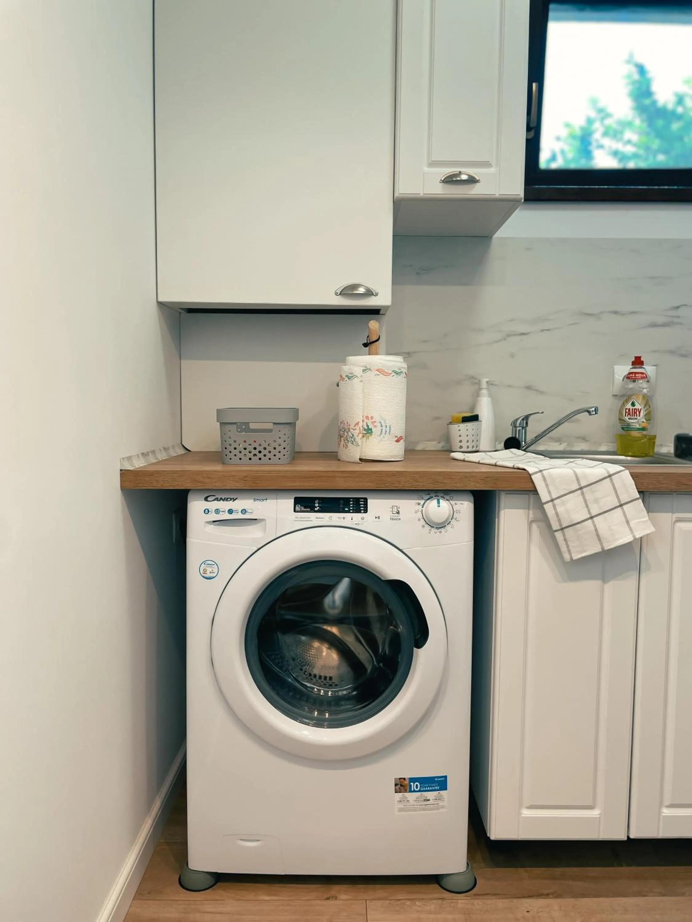 washing machine in Cozy Glen - Private Villa, Parking and BBQ