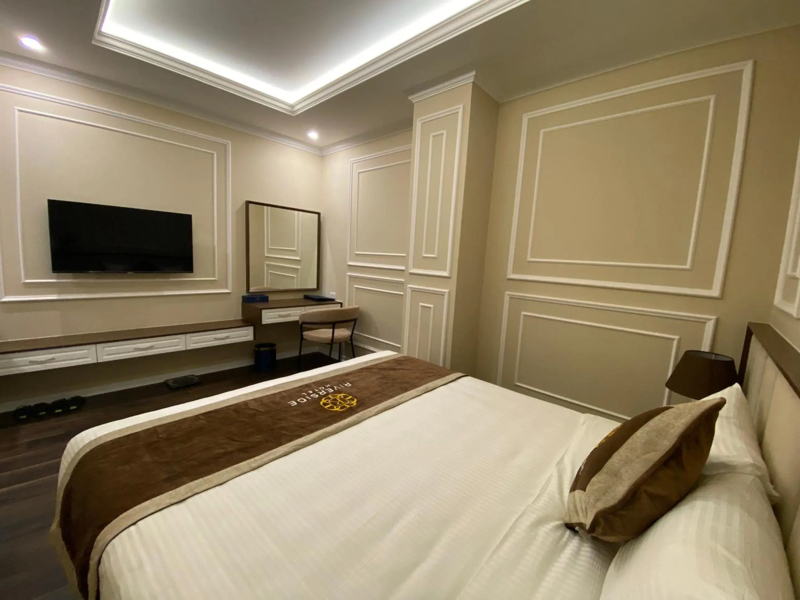 Photo of the whole room, Bed in Riverside Hotel Hà Nam