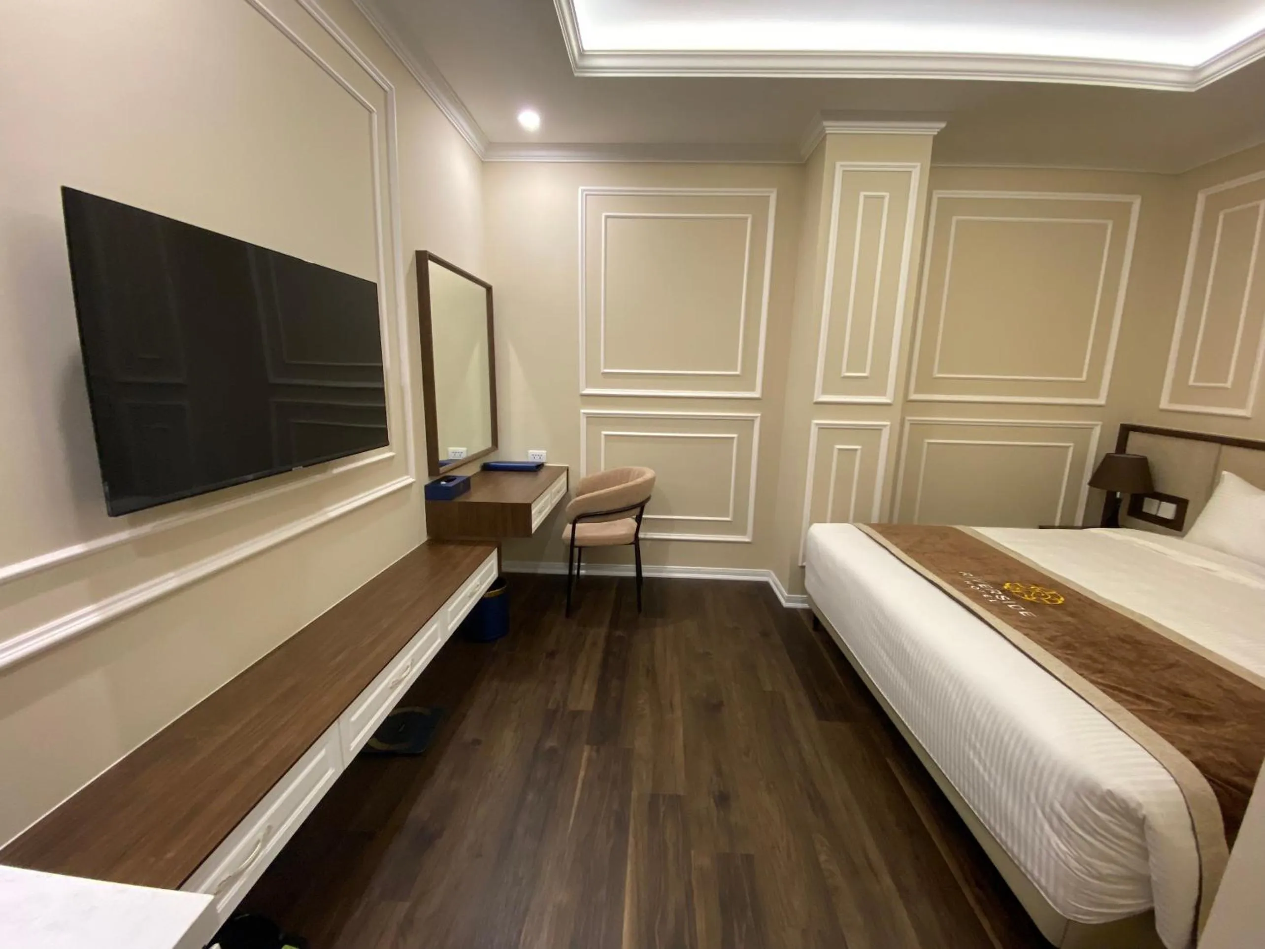 Photo of the whole room, Bed in Riverside Hotel Hà Nam