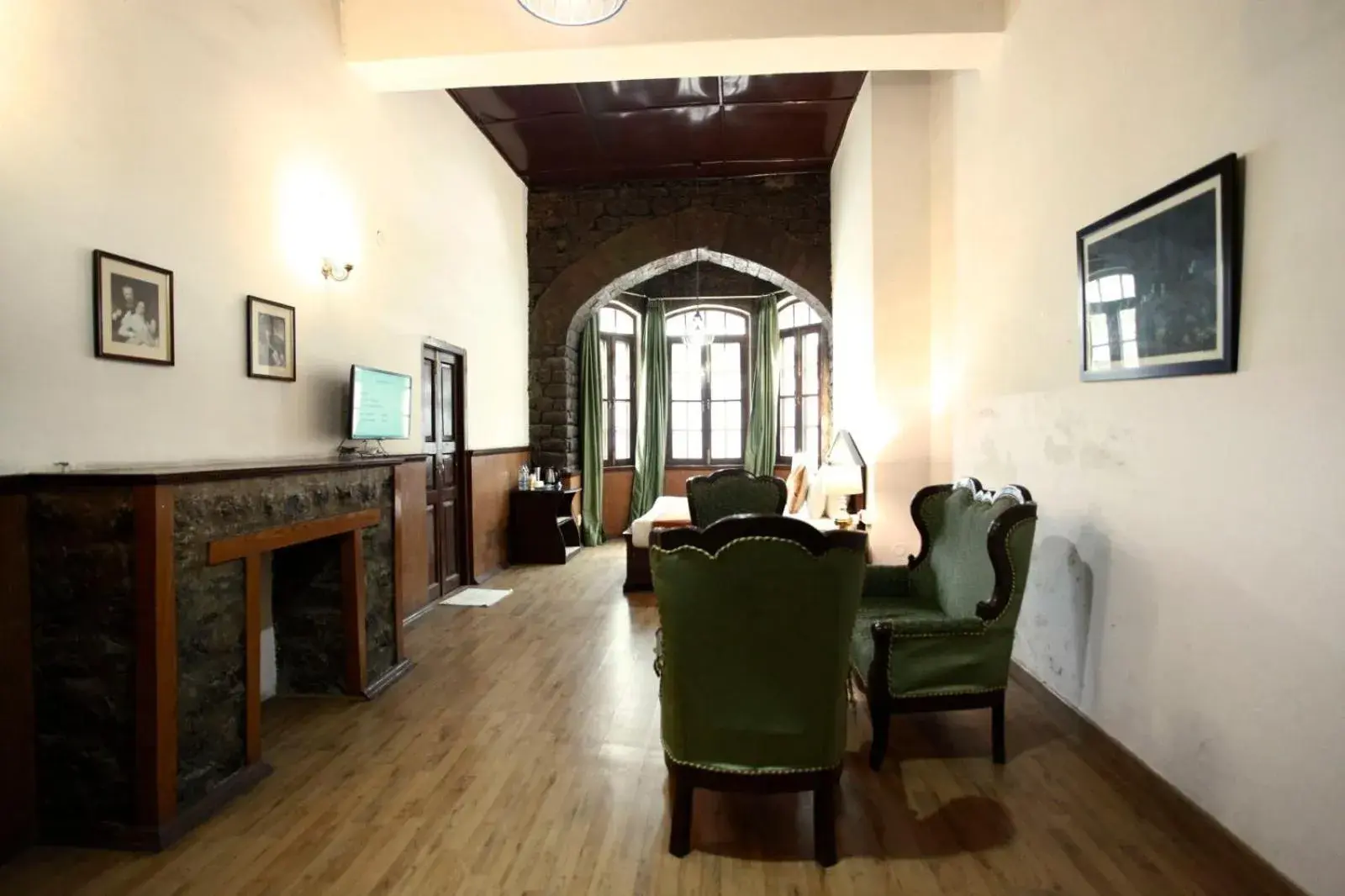 Restaurant/places to eat in The Palace Belvedere Nainital By Royal Collection Hotels Restaurant/places to eat in The Palace Belvedere Nainital By Royal Collection Hotels