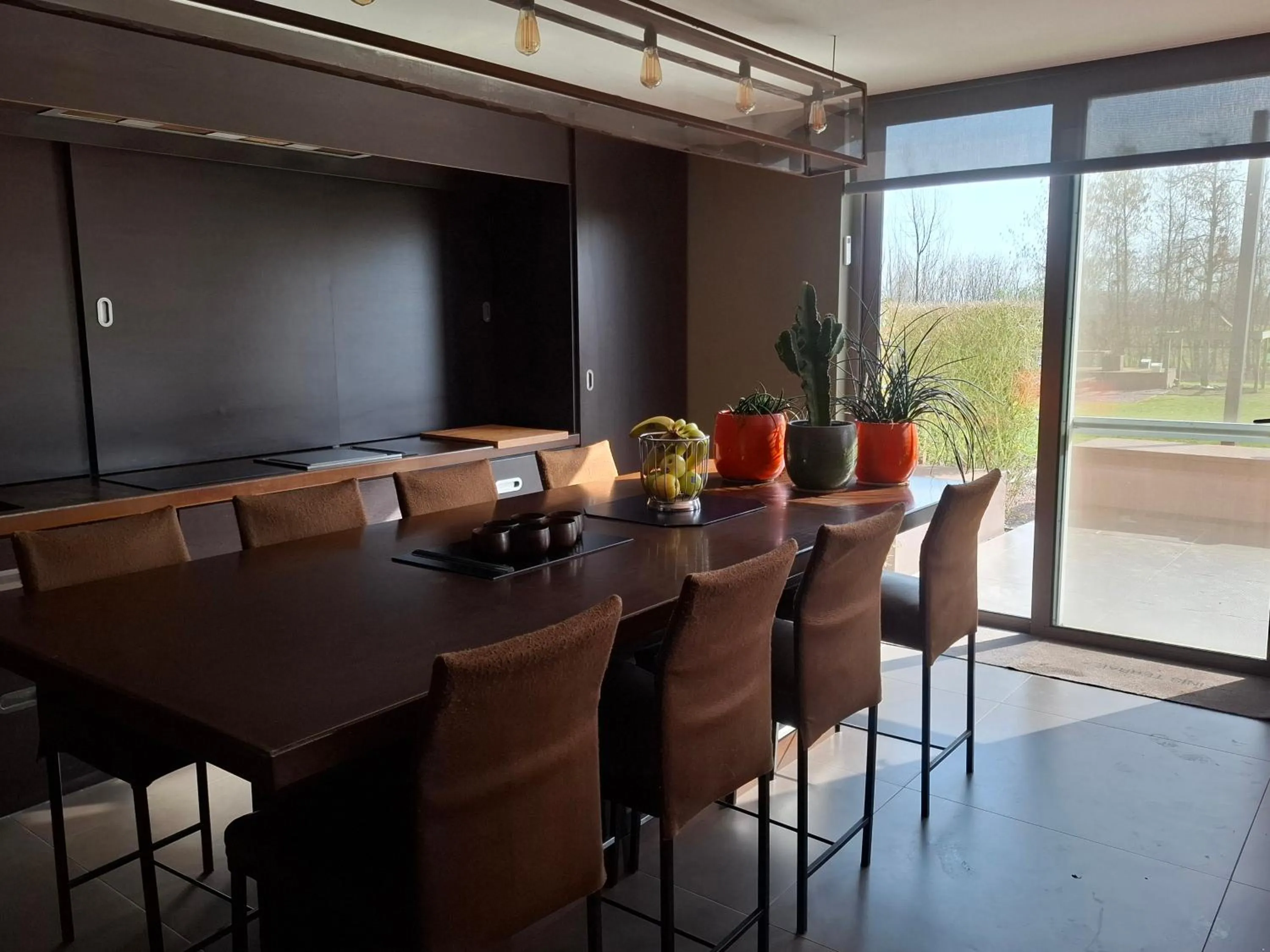 Dining area in B&B Finis terrae with wellness