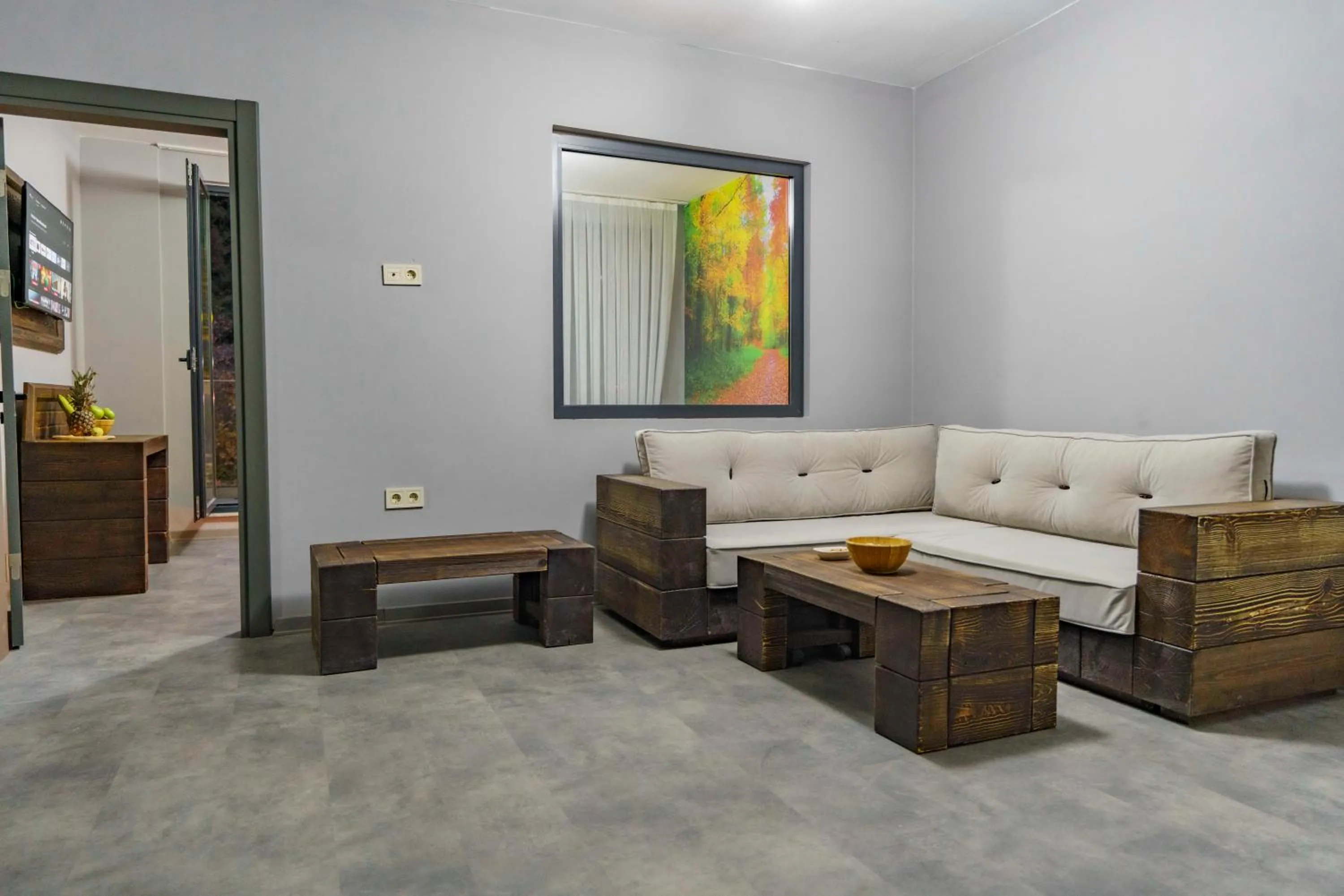 Seating area in Macartaşı Hotel